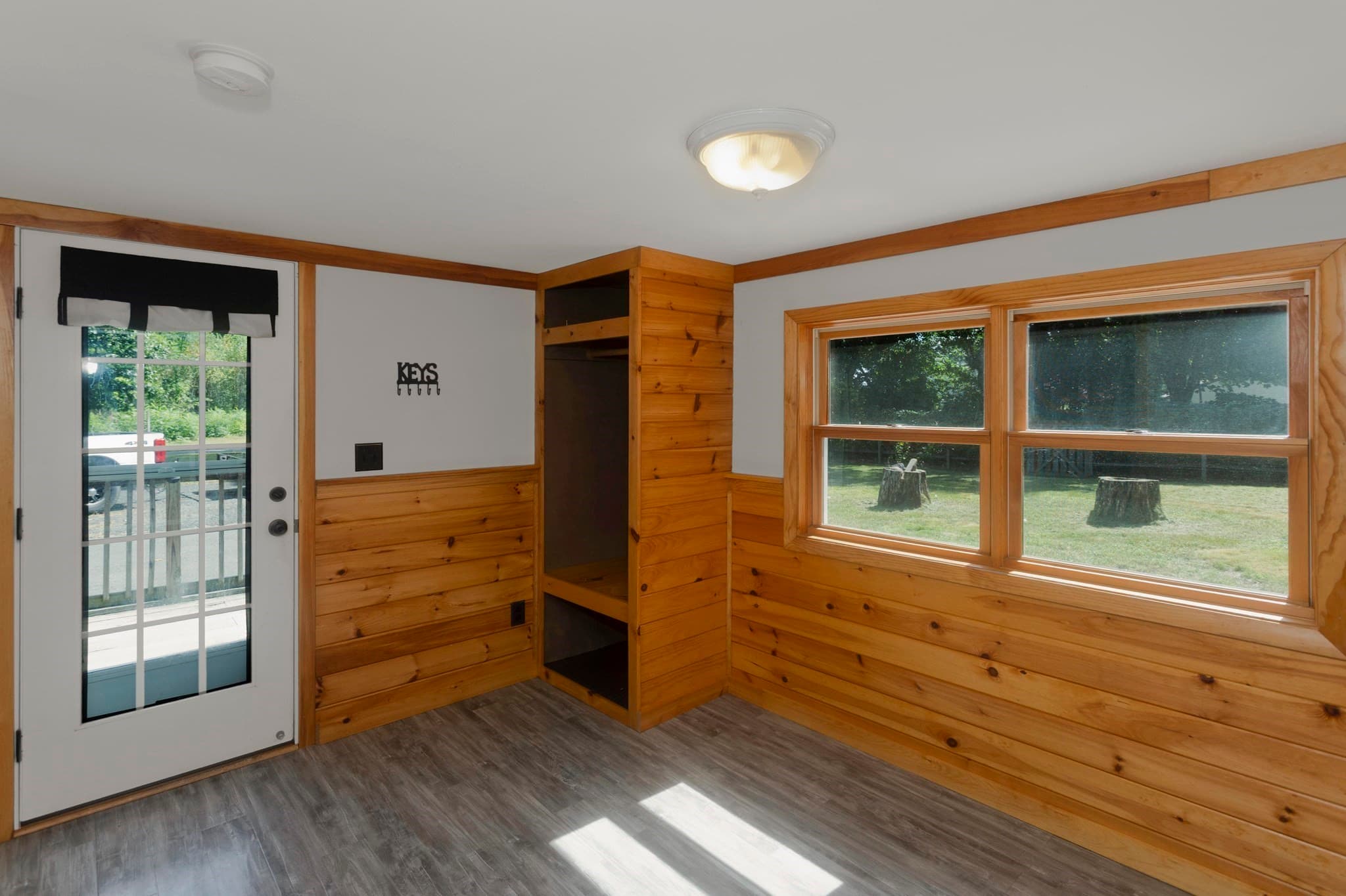 Single Family Residence at 3 Field St, Southwick MA 01077, Southwick, photo 5 of 25