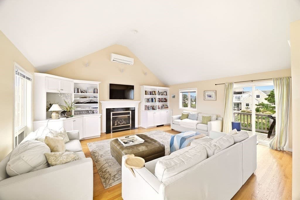 Single Family Residence at 4 Sandpiper Ave, Truro MA 02666, Truro, photo 12 of 42