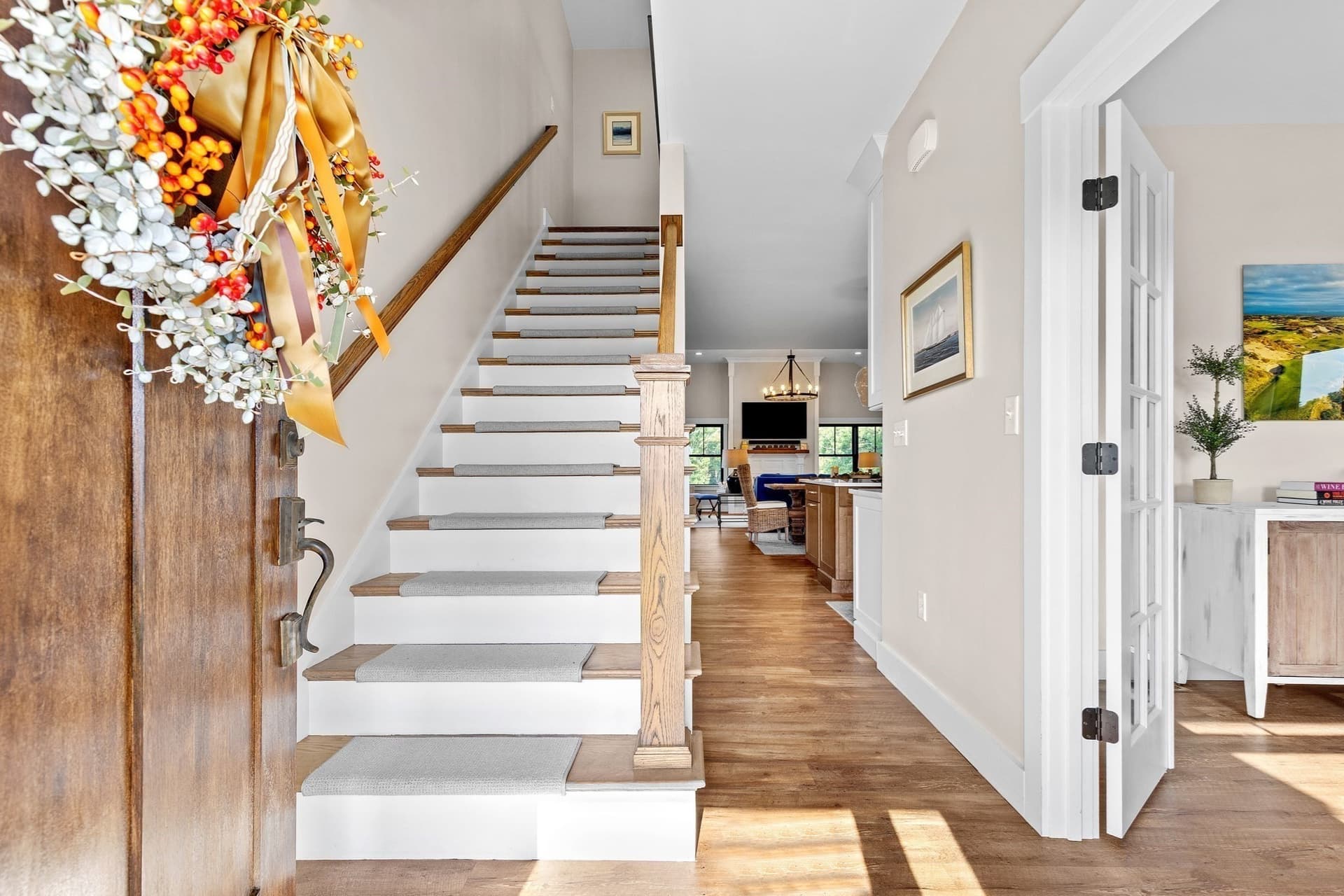 Single Family Residence at 41 Bramhall Lane, Plymouth MA 02360, photo 4 of 42