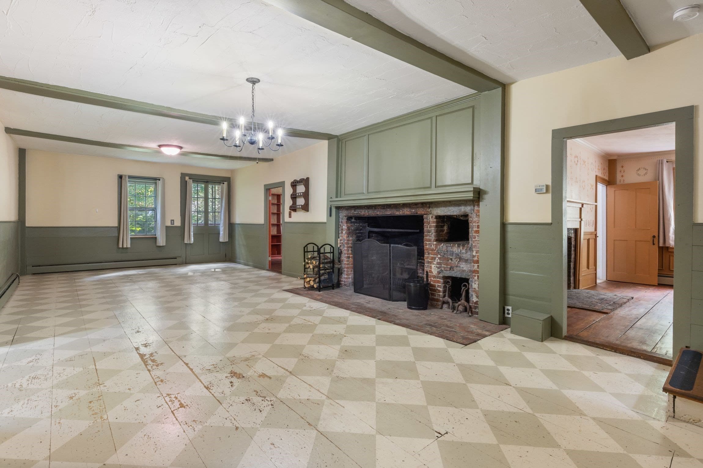 Single Family Residence at 609 Oxford St  S, Auburn MA 01501, Auburn, photo 26 of 42