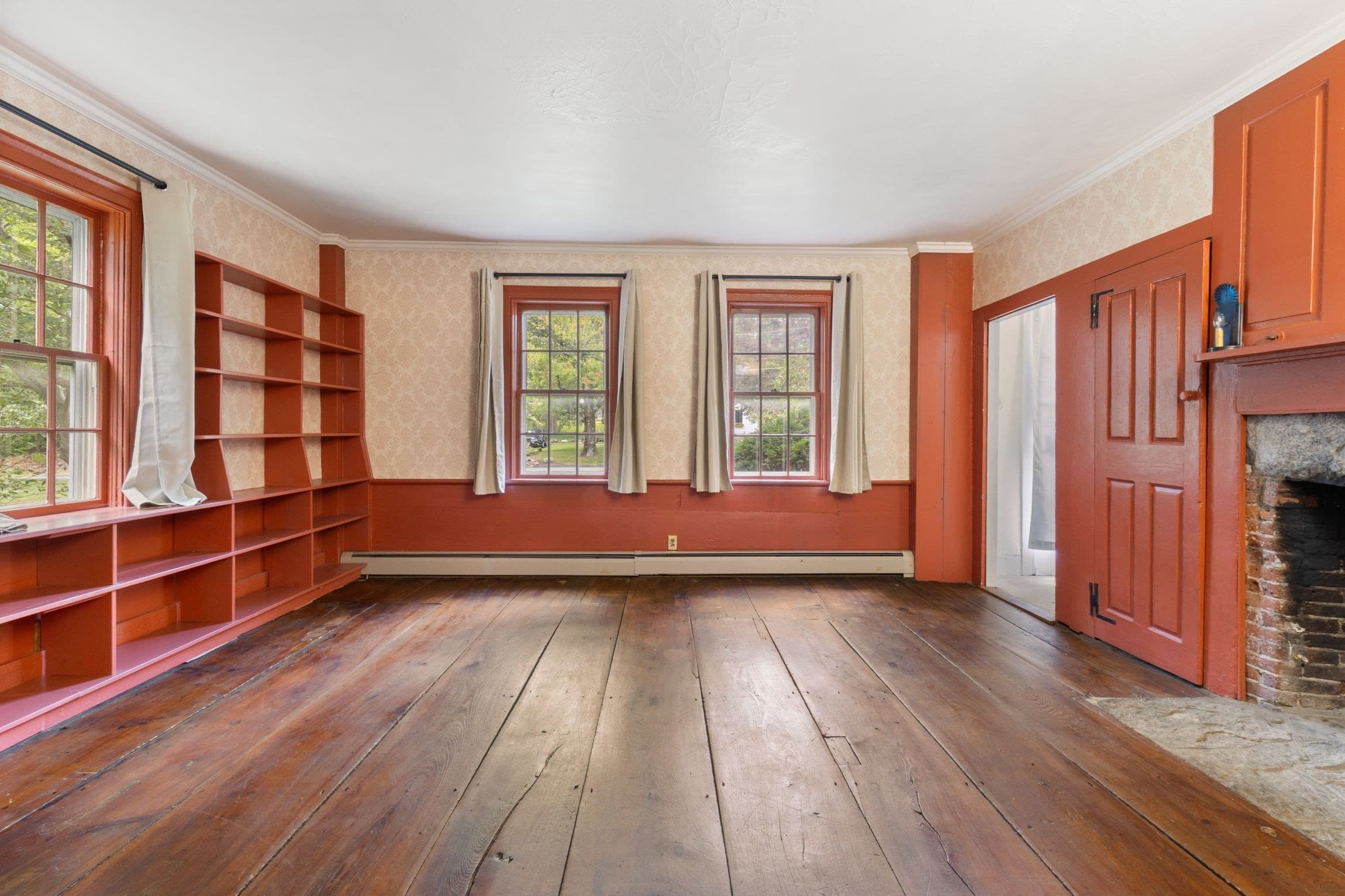 Single Family Residence at 609 Oxford St  S, Auburn MA 01501, Auburn, photo 11 of 42