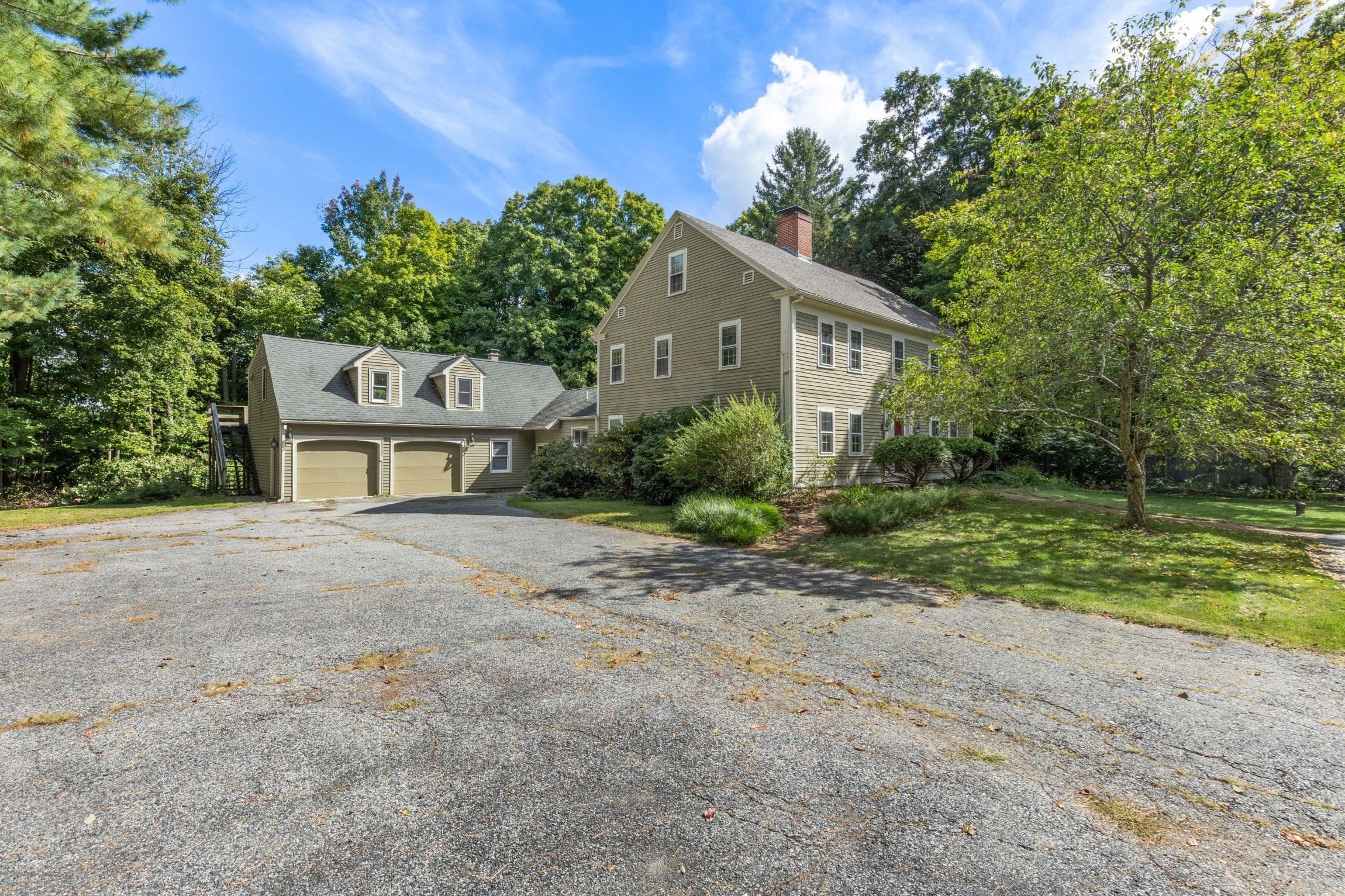 Single Family Residence at 609 Oxford St  S, Auburn MA 01501, Auburn, photo 35 of 42