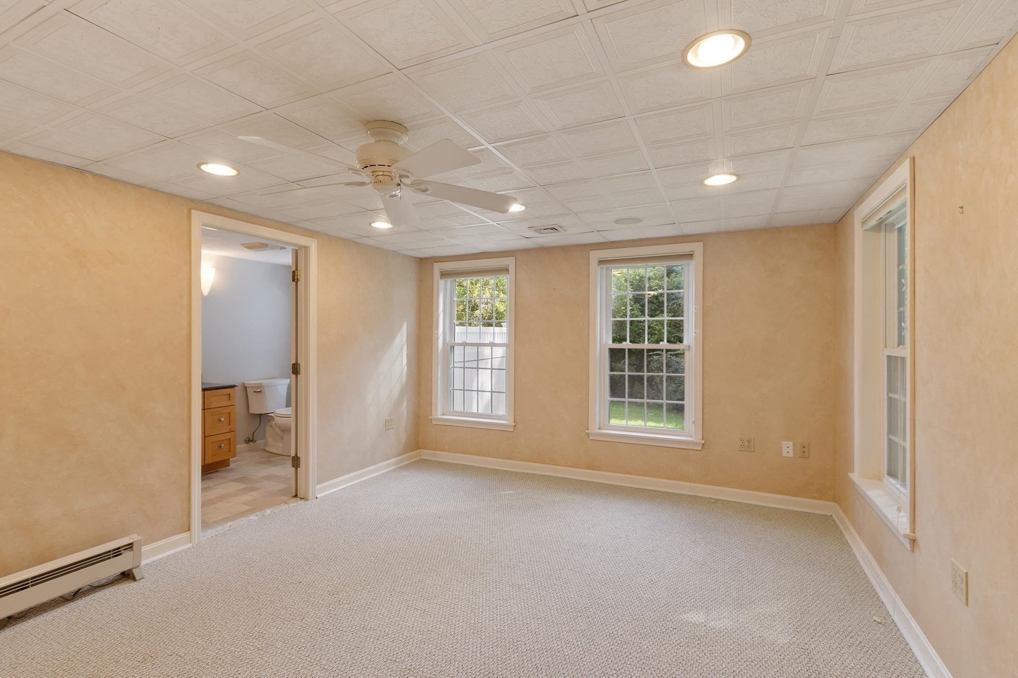 Condominium at 41 Mitchell Grant Way # 41, Bedford MA 01730, Bedford, photo 28 of 37