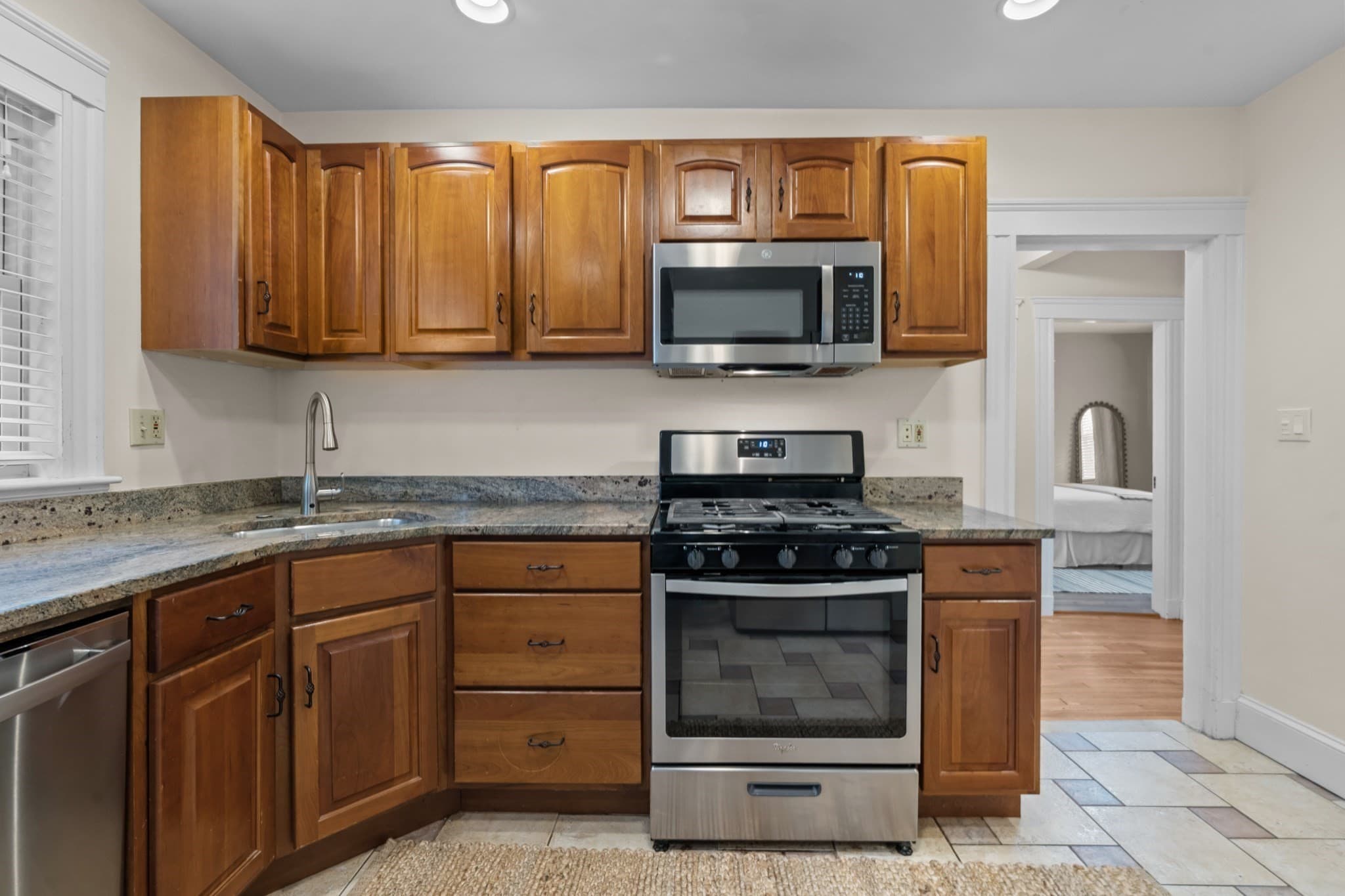 Condominium at 88-90 Auburn St # 90, Newton MA 02466, Newton, photo 15 of 36