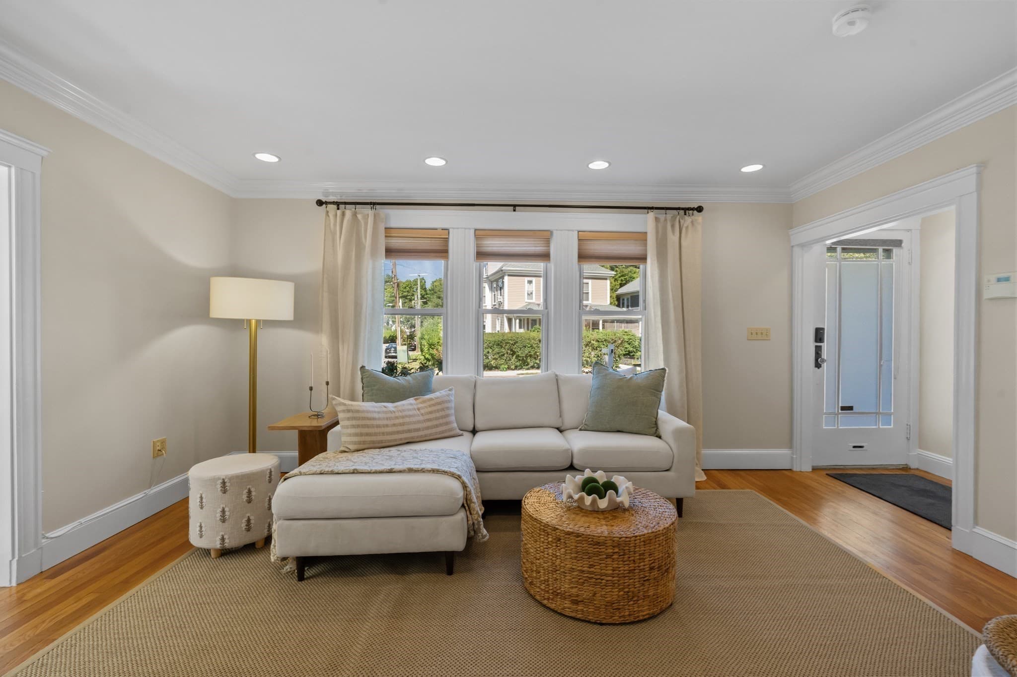Condominium at 88-90 Auburn St # 90, Newton MA 02466, Newton, photo 4 of 36
