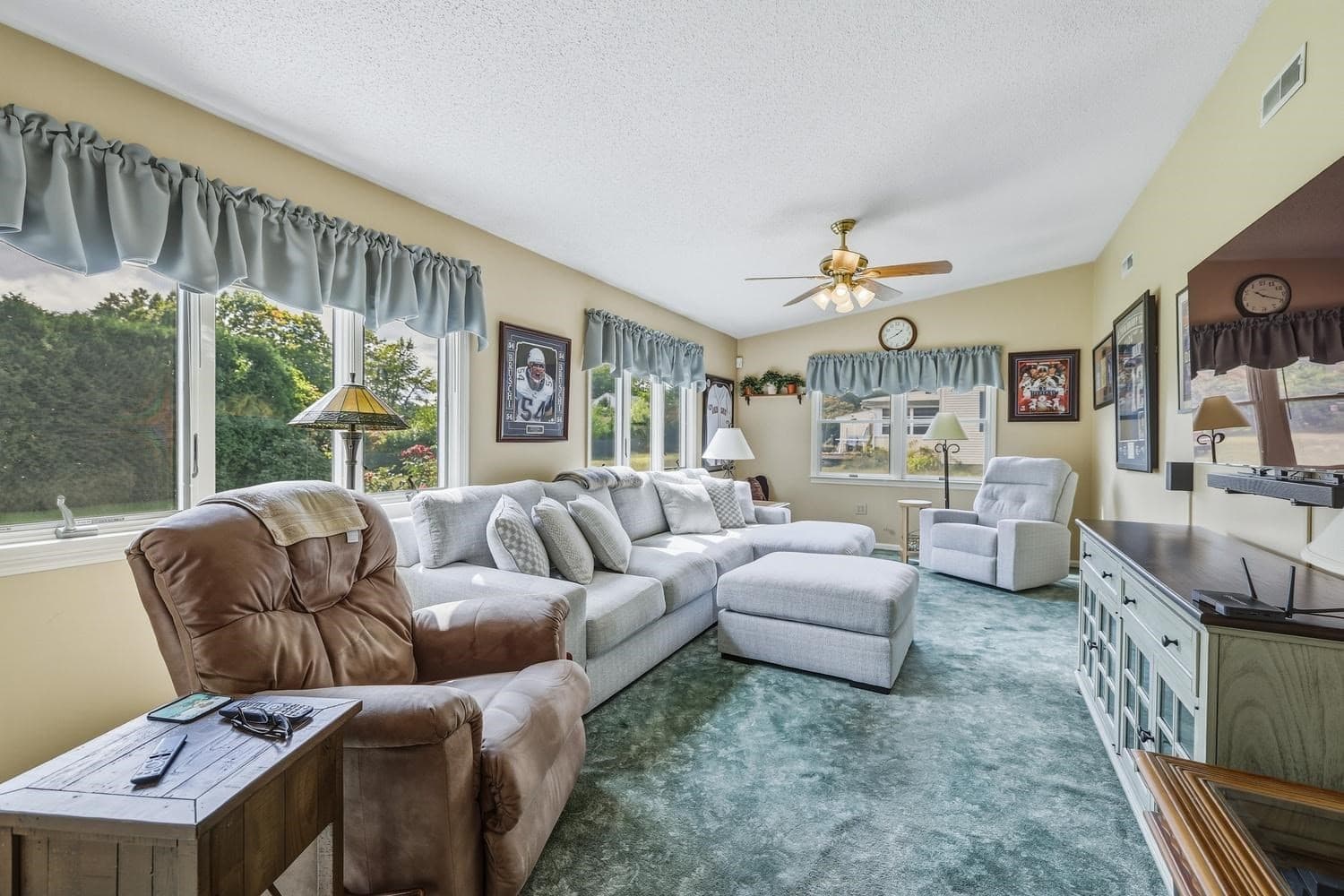 Single Family Residence at 15 Somerset St, East Longmeadow MA 01028, East Longmeadow, photo 16 of 39