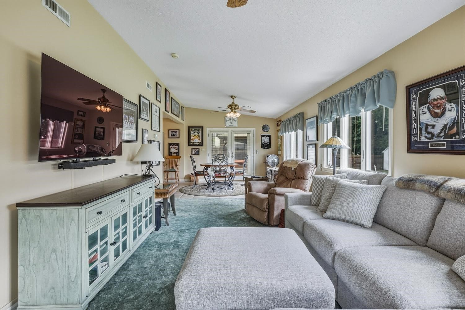Single Family Residence at 15 Somerset St, East Longmeadow MA 01028, East Longmeadow, photo 18 of 39