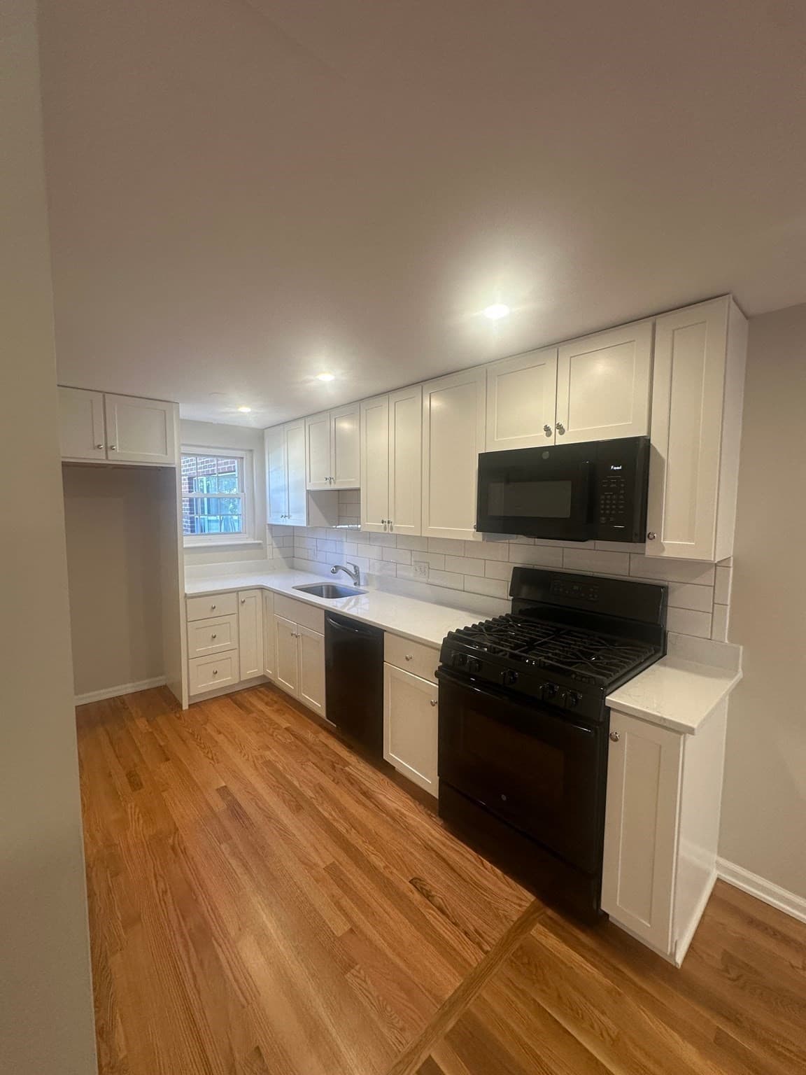 Condominium at 71 Florence St # 71, Hudson MA 01749, Hudson, photo 7 of 32