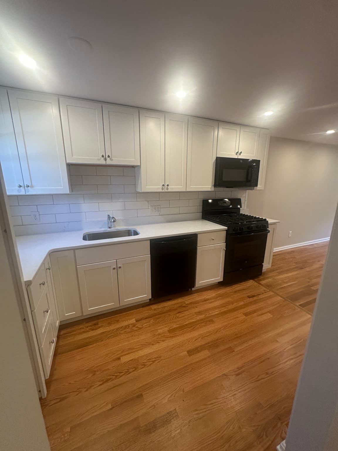 Condominium at 71 Florence St # 71, Hudson MA 01749, Hudson, photo 3 of 32