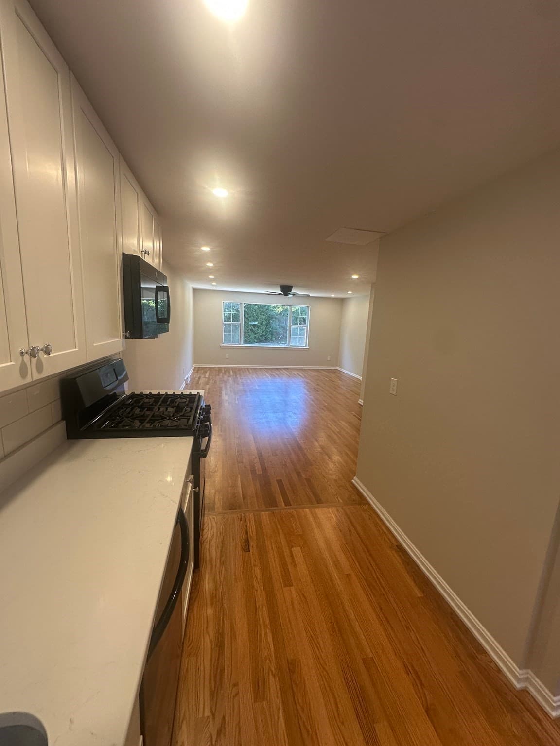 Condominium at 71 Florence St # 71, Hudson MA 01749, Hudson, photo 30 of 32