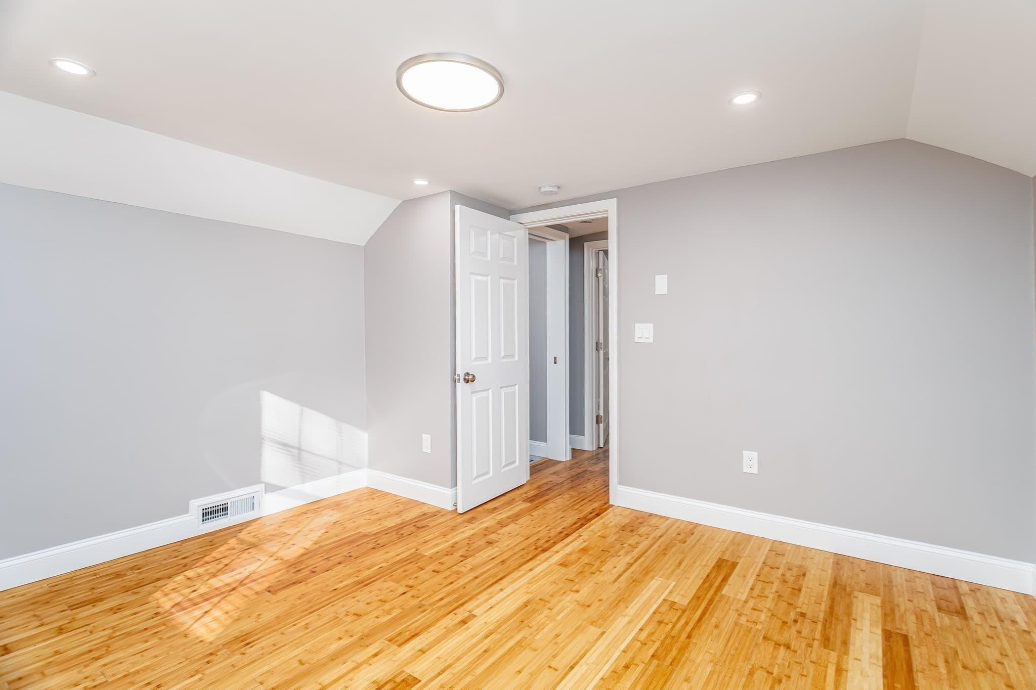 Single Family Residence at 161 11th-Eleventh, Leominster MA 01453, Leominster, photo 20 of 34