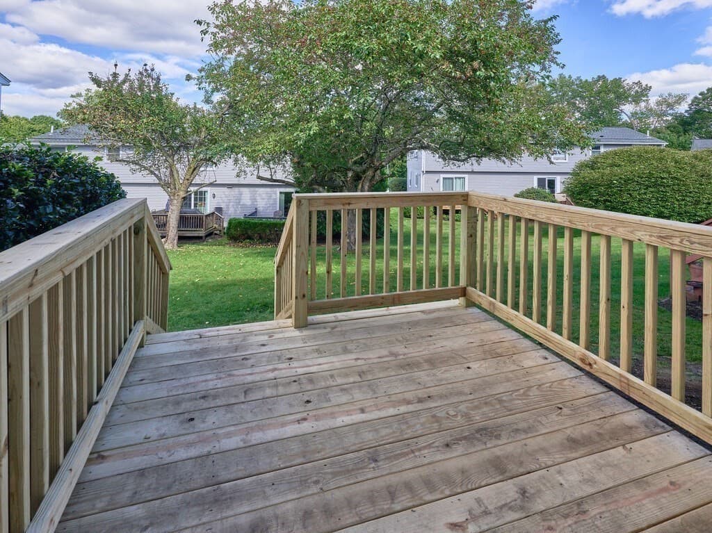 Condominium at 270 Sunderland Rd # 40, Worcester MA 01604, Worcester, photo 23 of 28