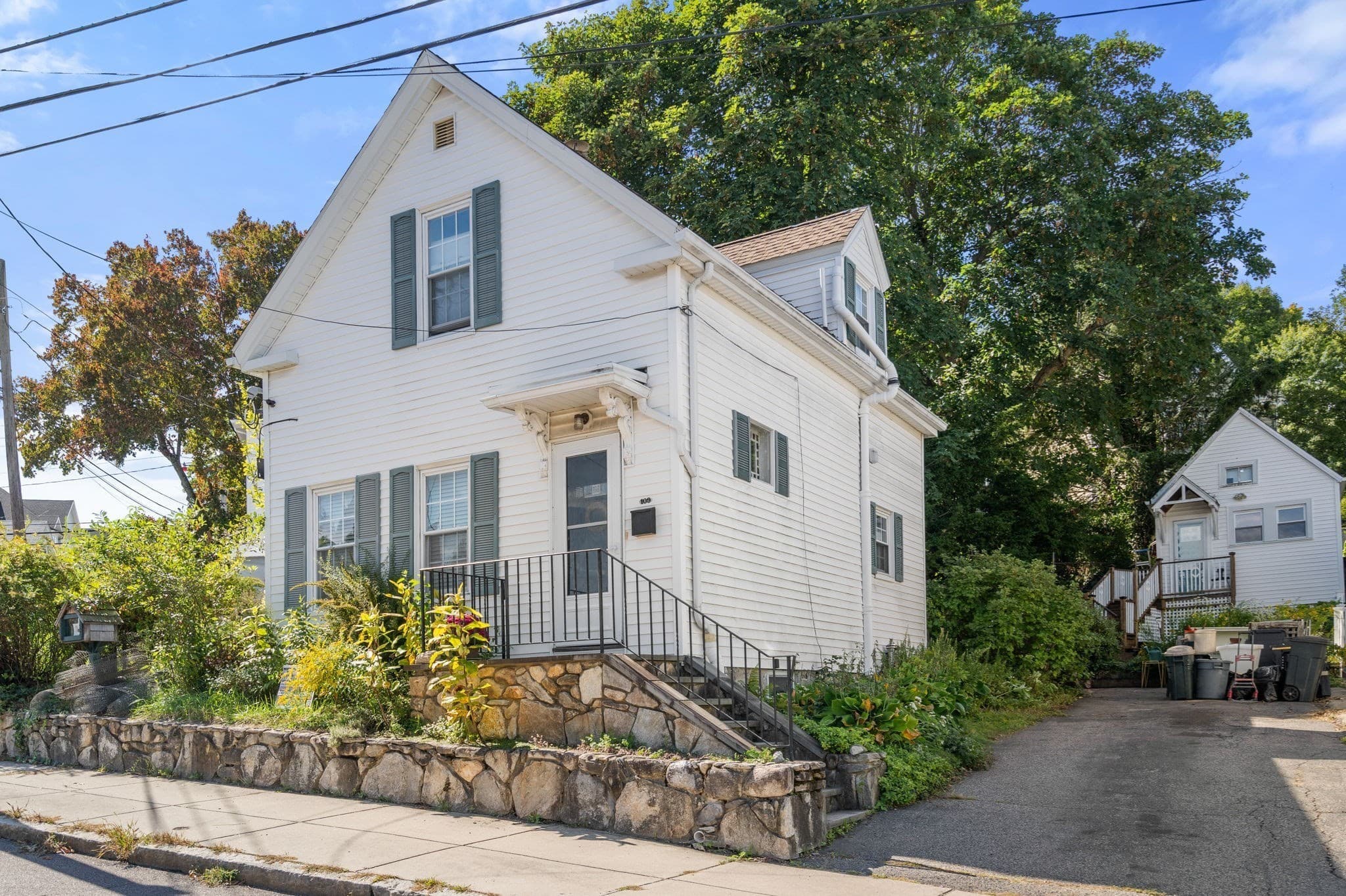 109 Orange, Boston MA 02131