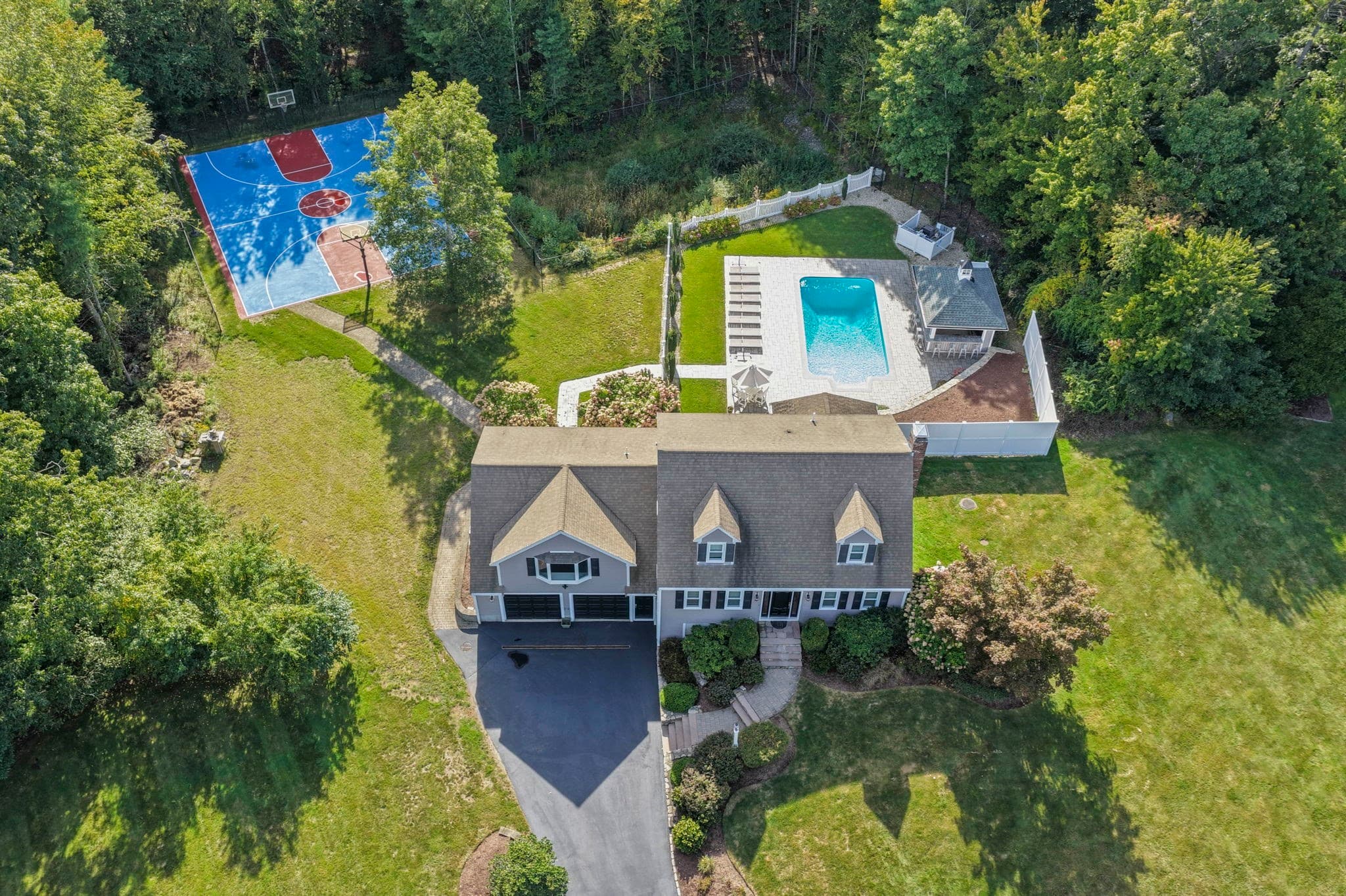 Single Family Residence at 10 Cottonwood Court, Hanson MA 02341, Hanson, photo 2 of 42