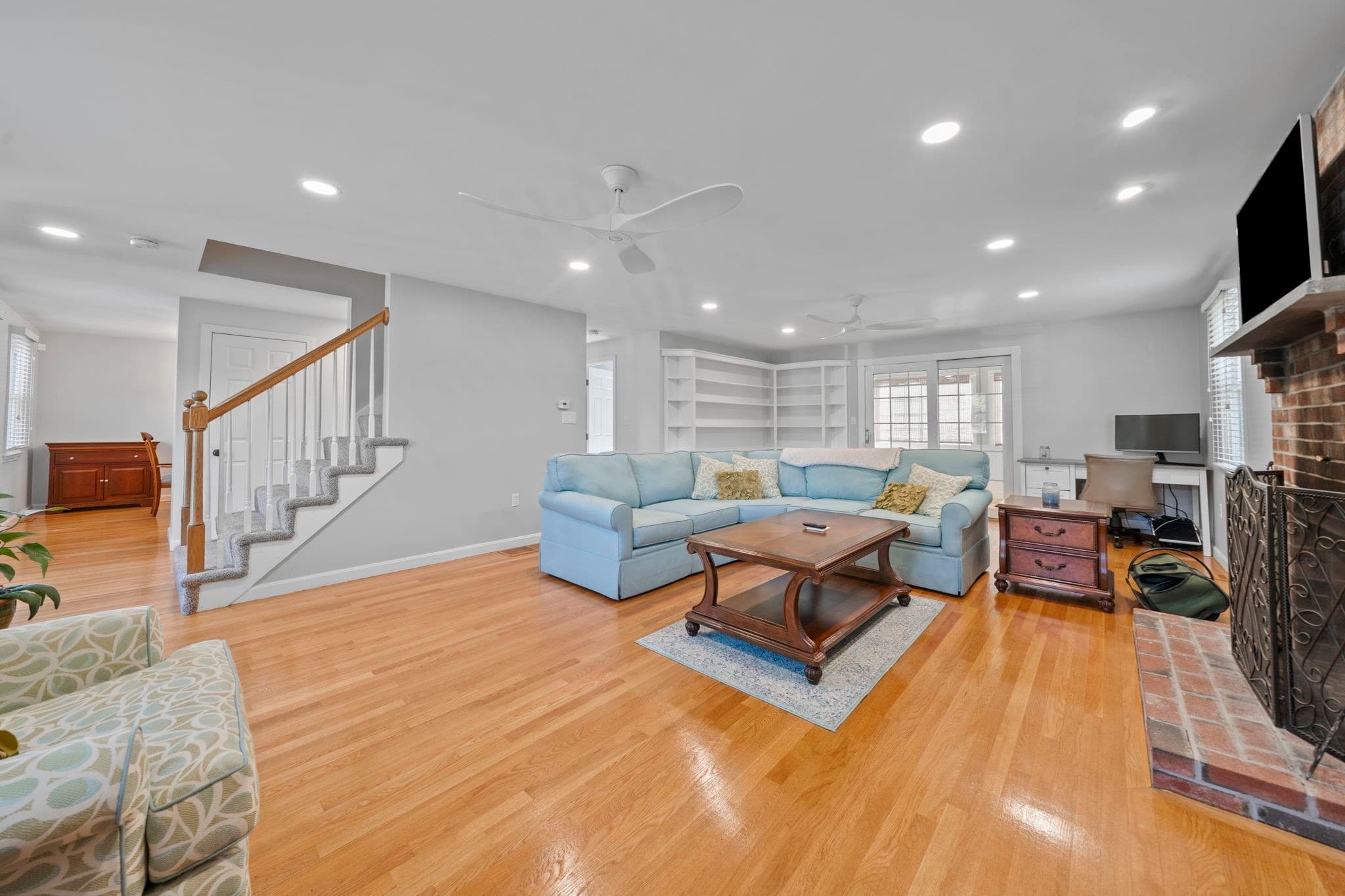 Single Family Residence at 10 Cottonwood Court, Hanson MA 02341, Hanson, photo 10 of 42