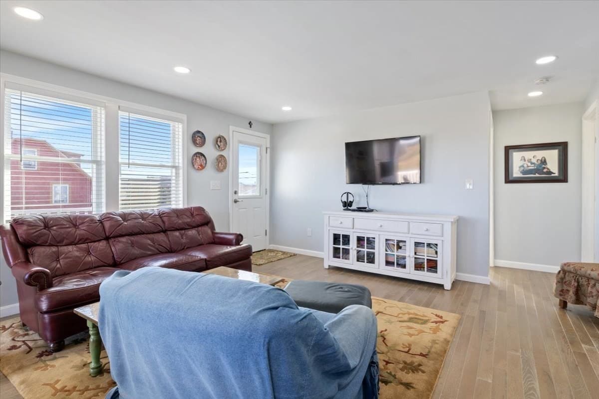 Single Family Residence at 72 Island Path # 72, Hampton NH 03842, Hampton, photo 18 of 39