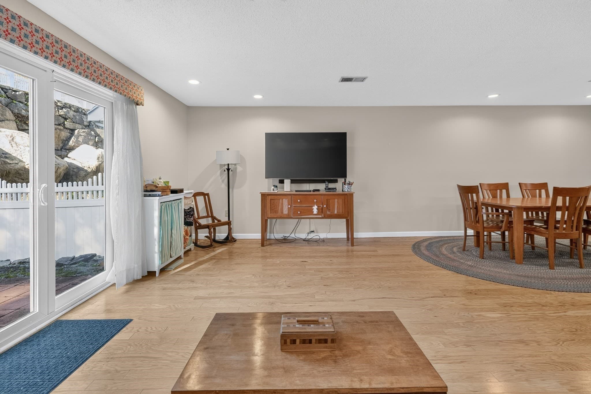Condominium at 18 Indian Hill Lane # 18, Salem MA 01970, Salem, photo 9 of 31