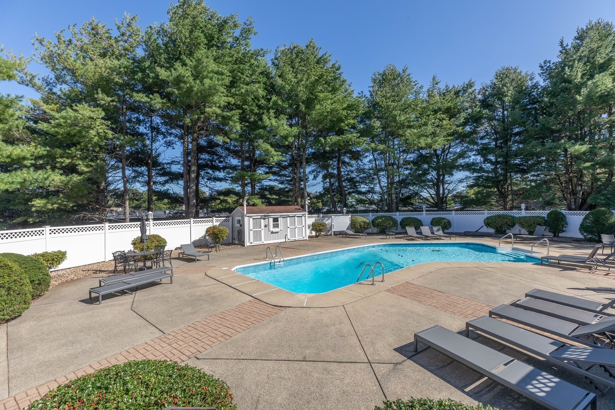 Condominium at 18 Indian Hill Lane # 18, Salem MA 01970, Salem, photo 29 of 31