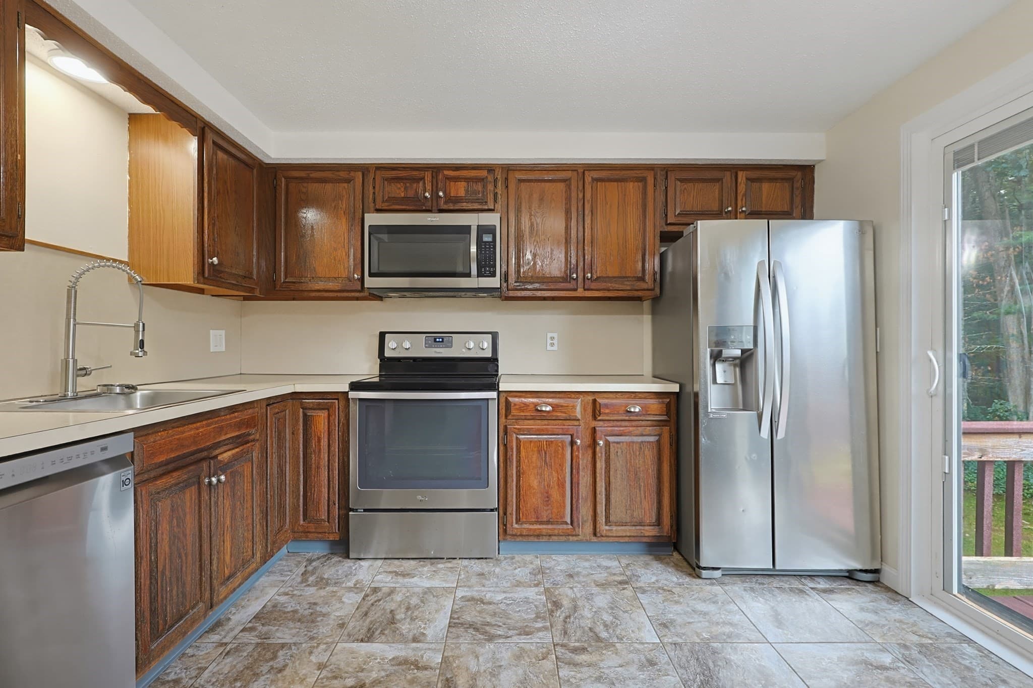 Condominium at 10 Village Way # A, Norton MA 02766, Norton, photo 15 of 42