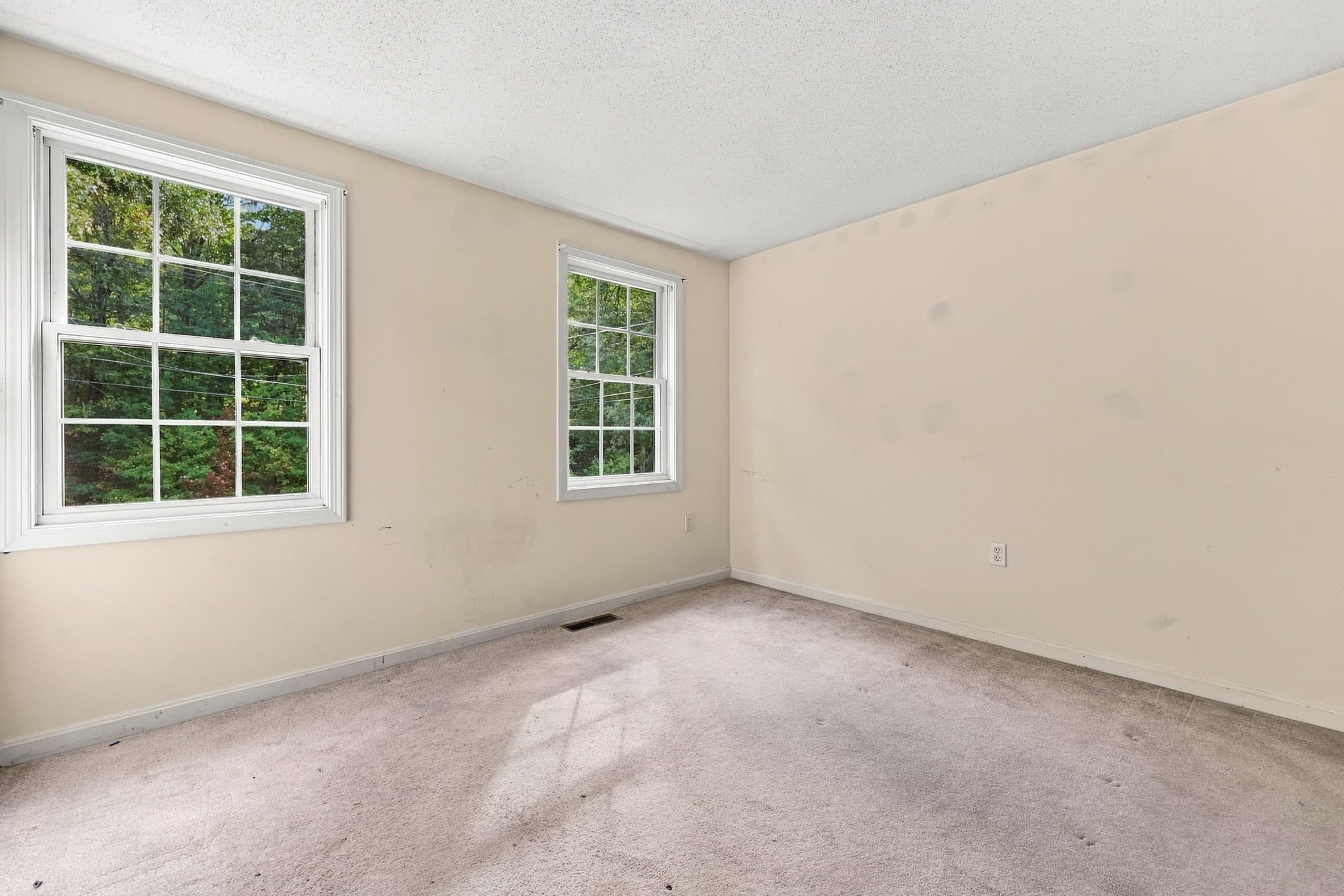 Single Family Residence at 16 Lancaster Road, Clinton MA 01510, Clinton, photo 24 of 41