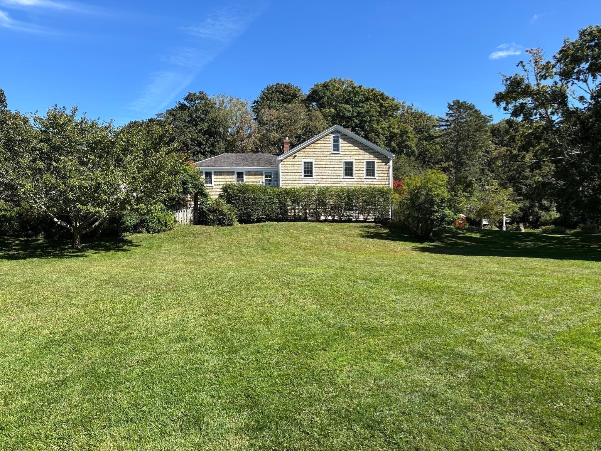 Single Family Residence at 4428 Main Street, Barnstable MA 02630, Barnstable, photo 6 of 41