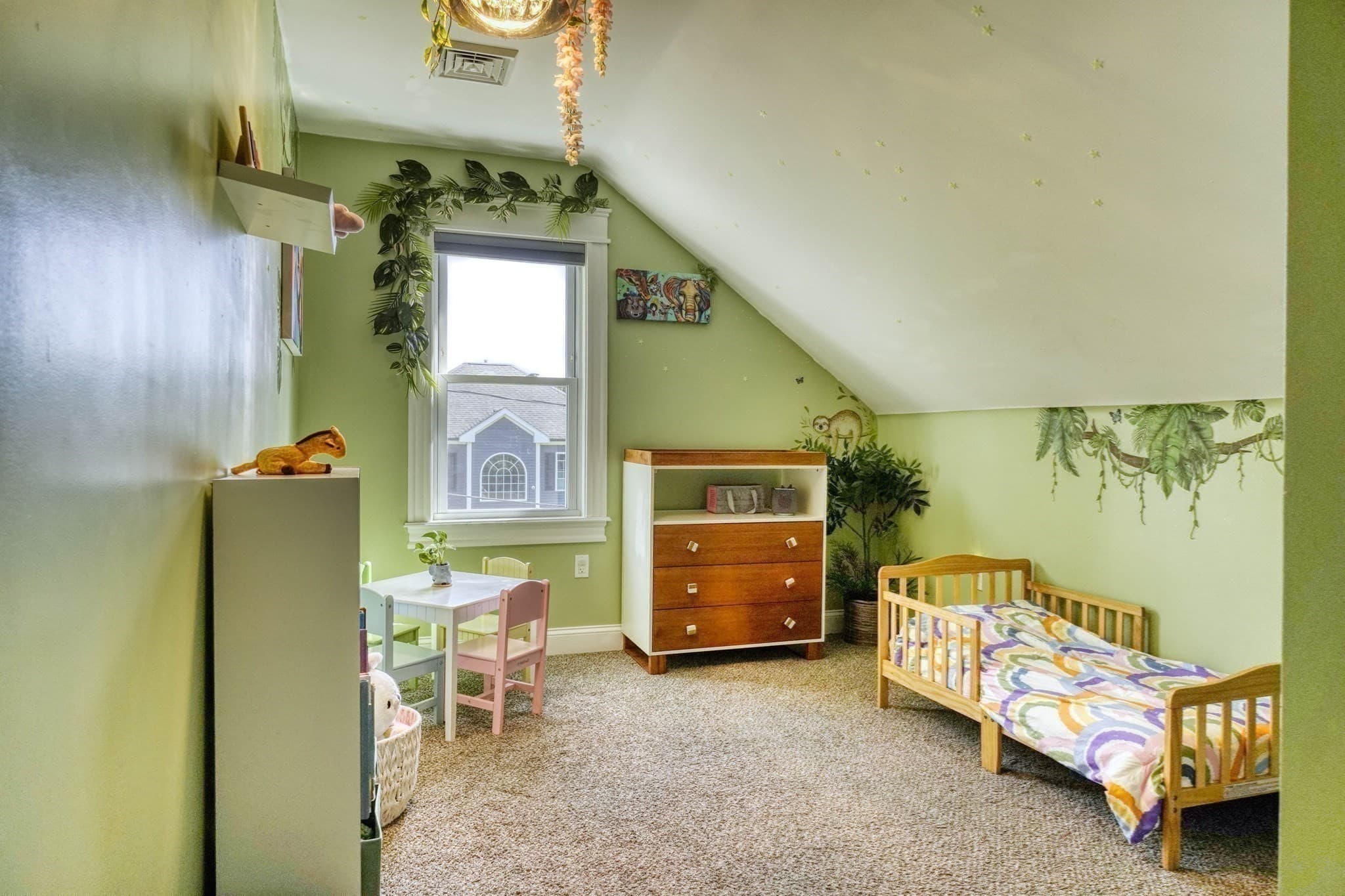 Single Family Residence at 35 Nightingale St, Fall River MA 02721, Fall River, photo 24 of 38