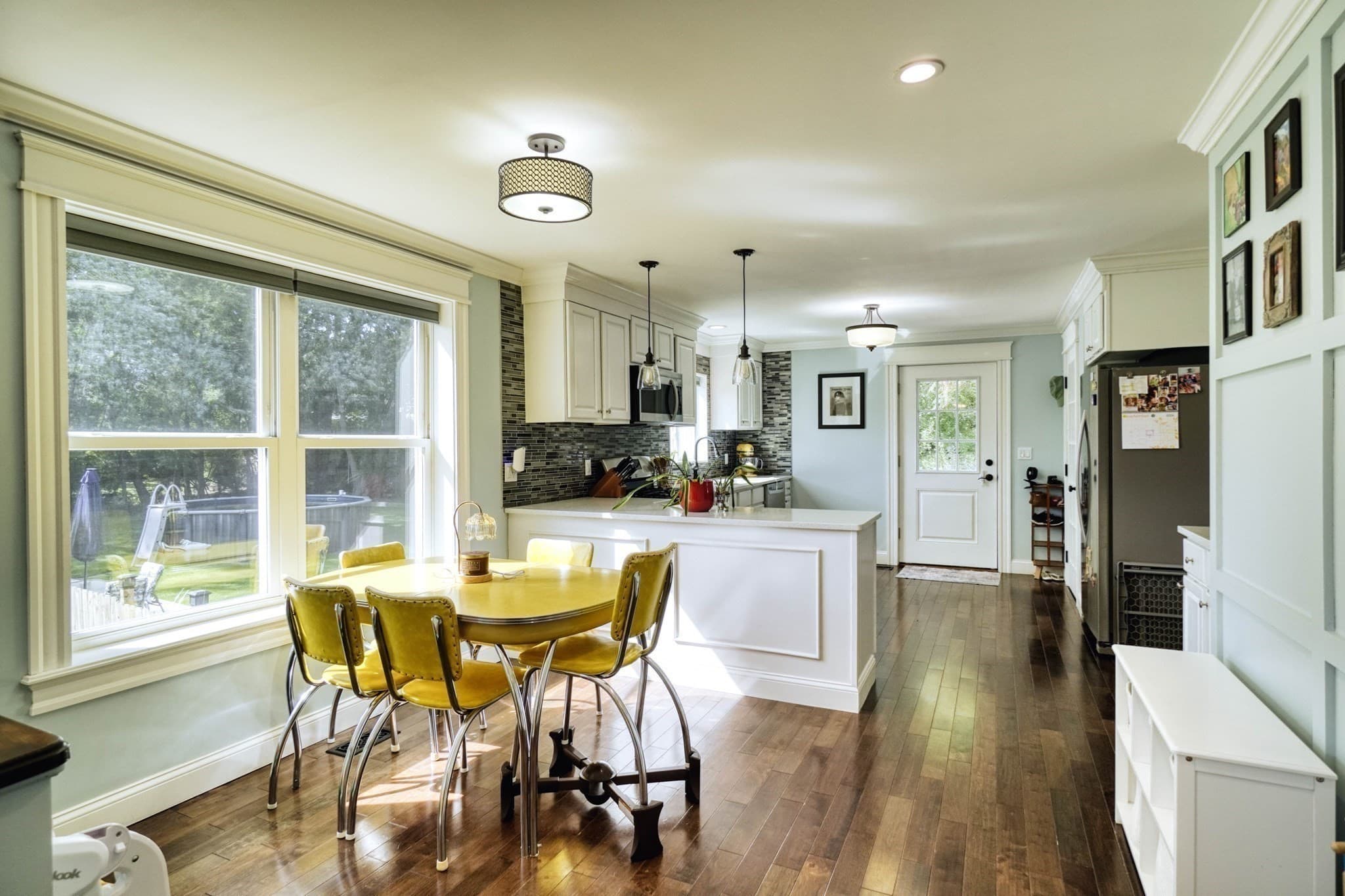 Single Family Residence at 35 Nightingale St, Fall River MA 02721, Fall River, photo 10 of 38