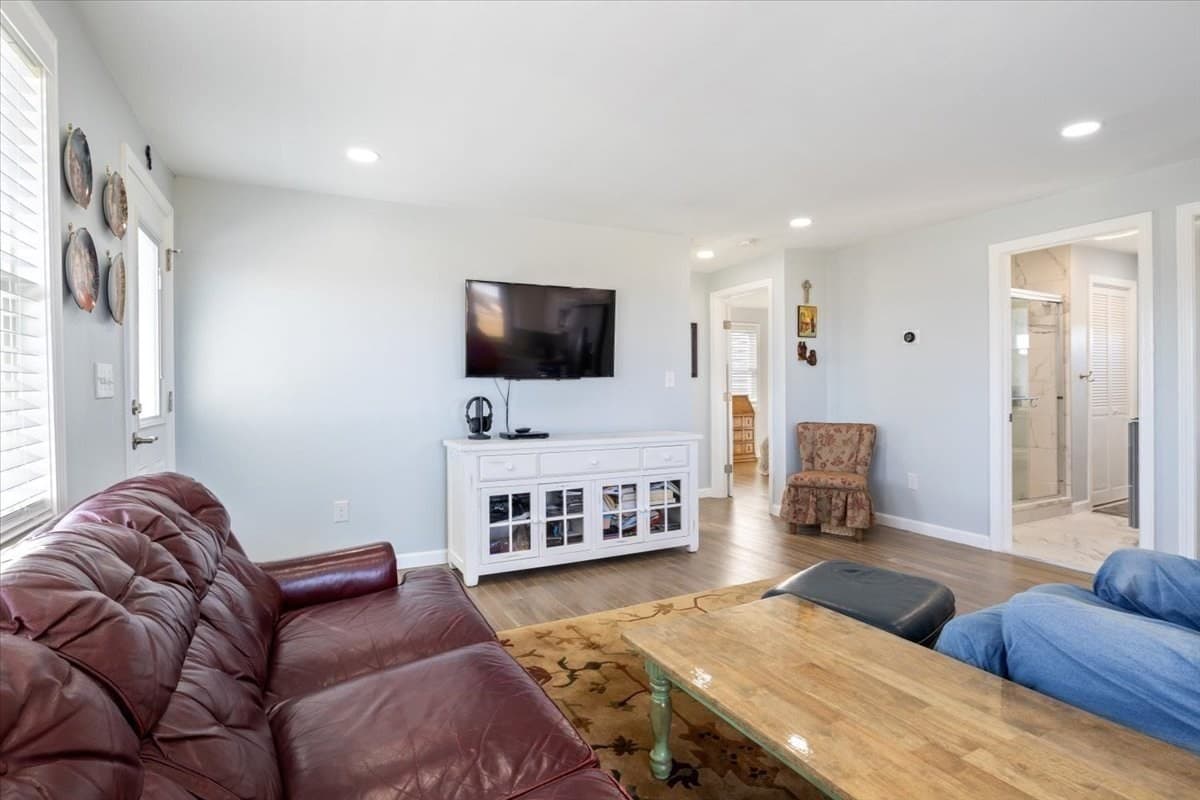 Condominium at 72 Island Path # 72, Hampton NH 03842, Hampton, photo 17 of 39