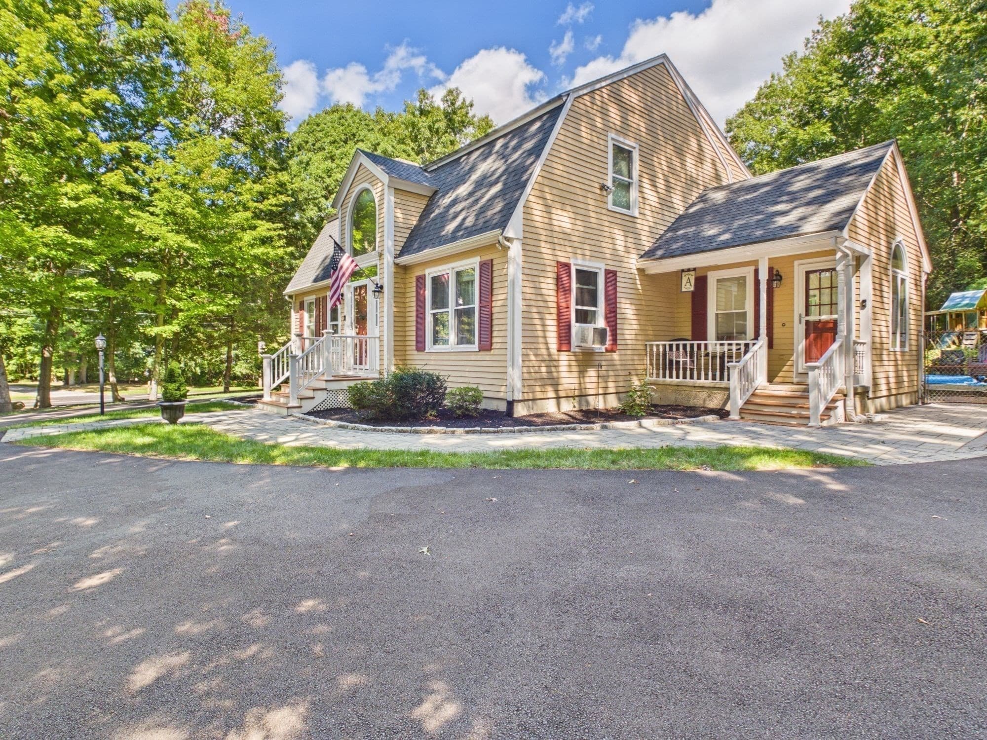 Single Family Residence at 172 Landry Ave, North Attleboro MA 02760, North Attleboro, photo 35 of 42