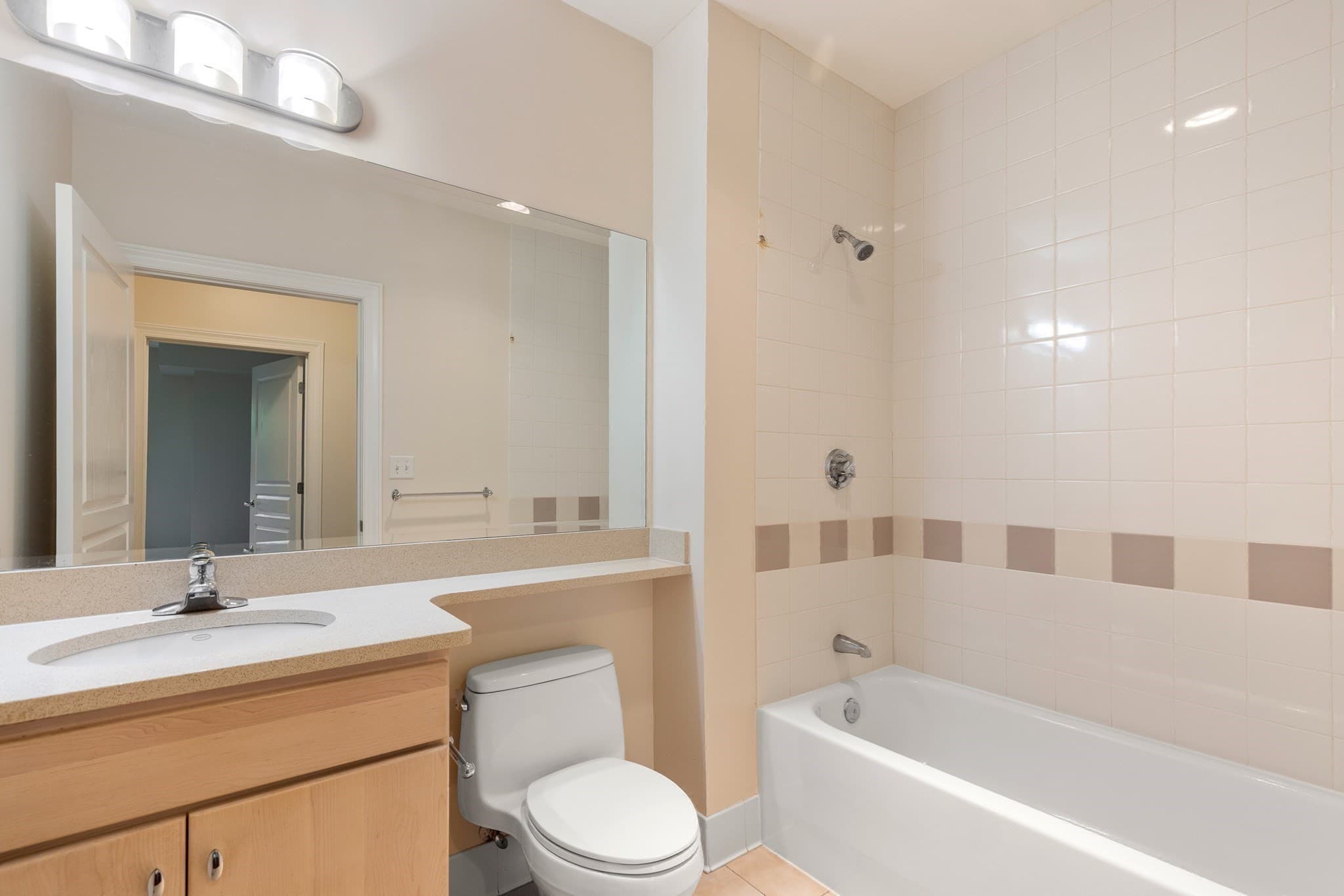 Condominium at 3 Repton Cir # 3114, Watertown MA 02472, photo 21 of 31