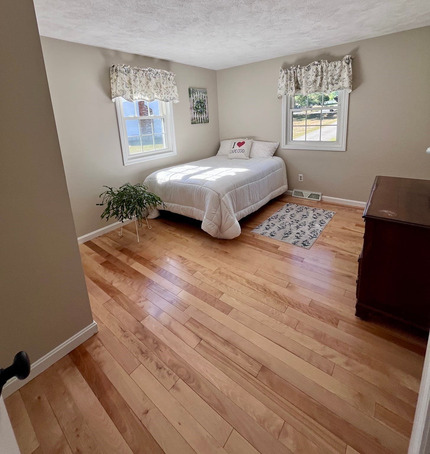 Single Family Residence at 191 E Broadway, Haverhill MA 01830, Haverhill, photo 14 of 25