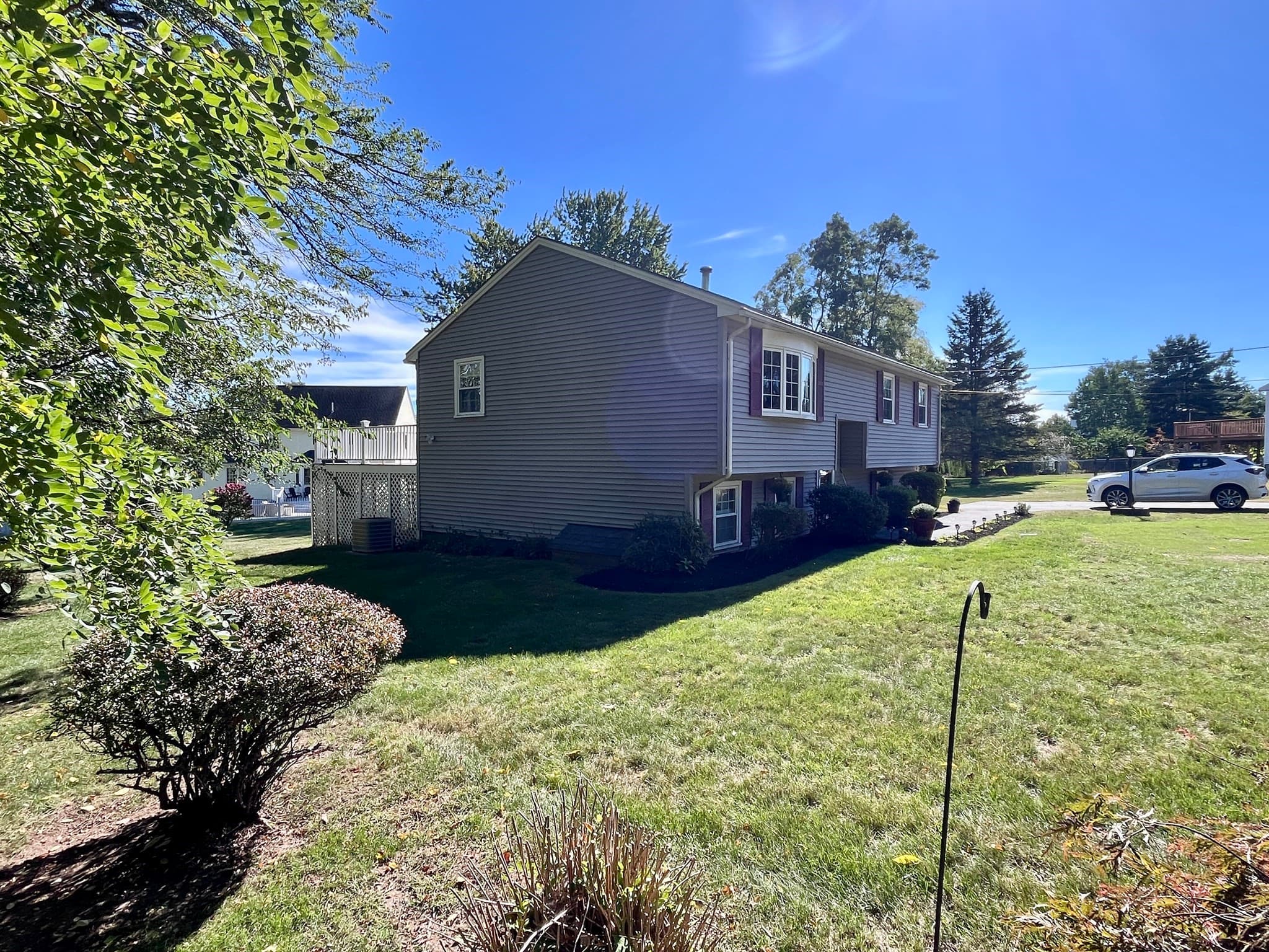 Single Family Residence at 191 E Broadway, Haverhill MA 01830, Haverhill, photo 8 of 25