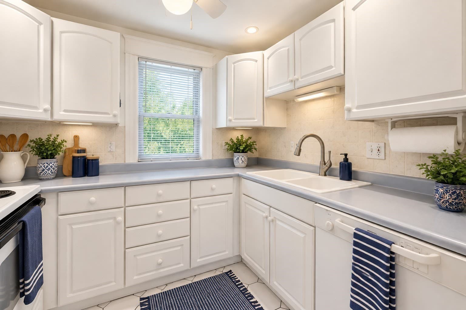 2 Family - 2 Units Up/Down at 66 Plainfield Ave, Shrewsbury MA 01545, Shrewsbury, photo 11 of 26