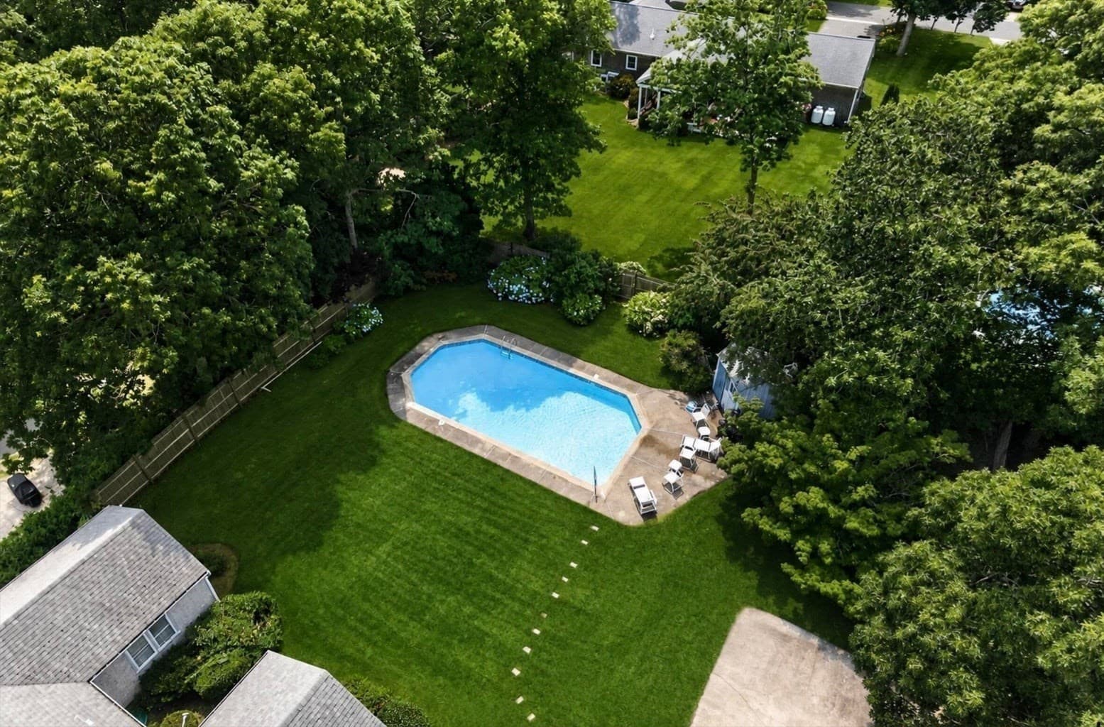 Single Family Residence at 21 Clearview Drive, Dennis MA 02641, Dennis, photo 4 of 11