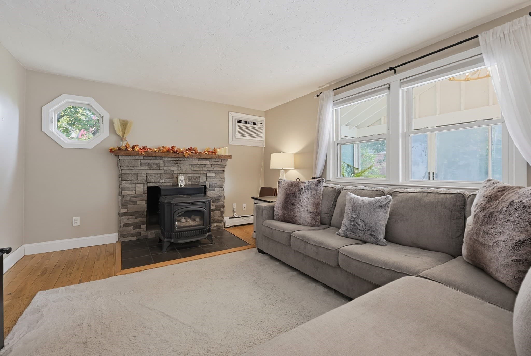 Single Family Residence at 112 Wales St, Abington MA 02351, Abington, photo 6 of 28