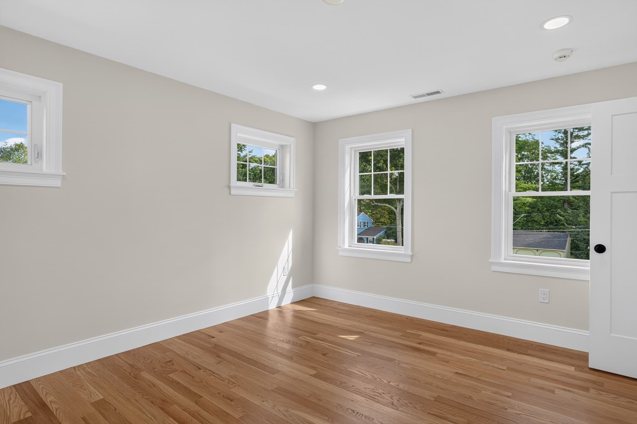 Single Family Residence at 233 Fox Hill Rd, Burlington MA 01803, Burlington, photo 24 of 42