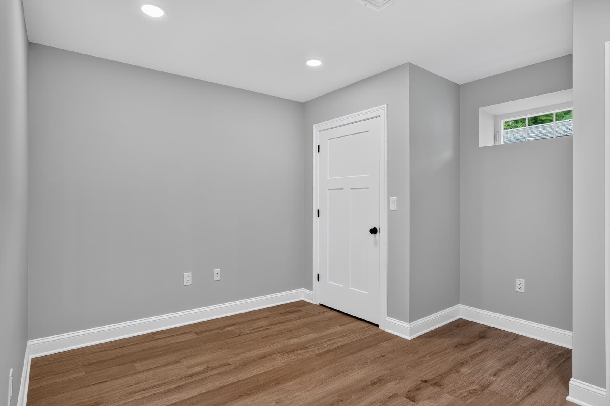 Single Family Residence at 233 Fox Hill Rd, Burlington MA 01803, Burlington, photo 35 of 42