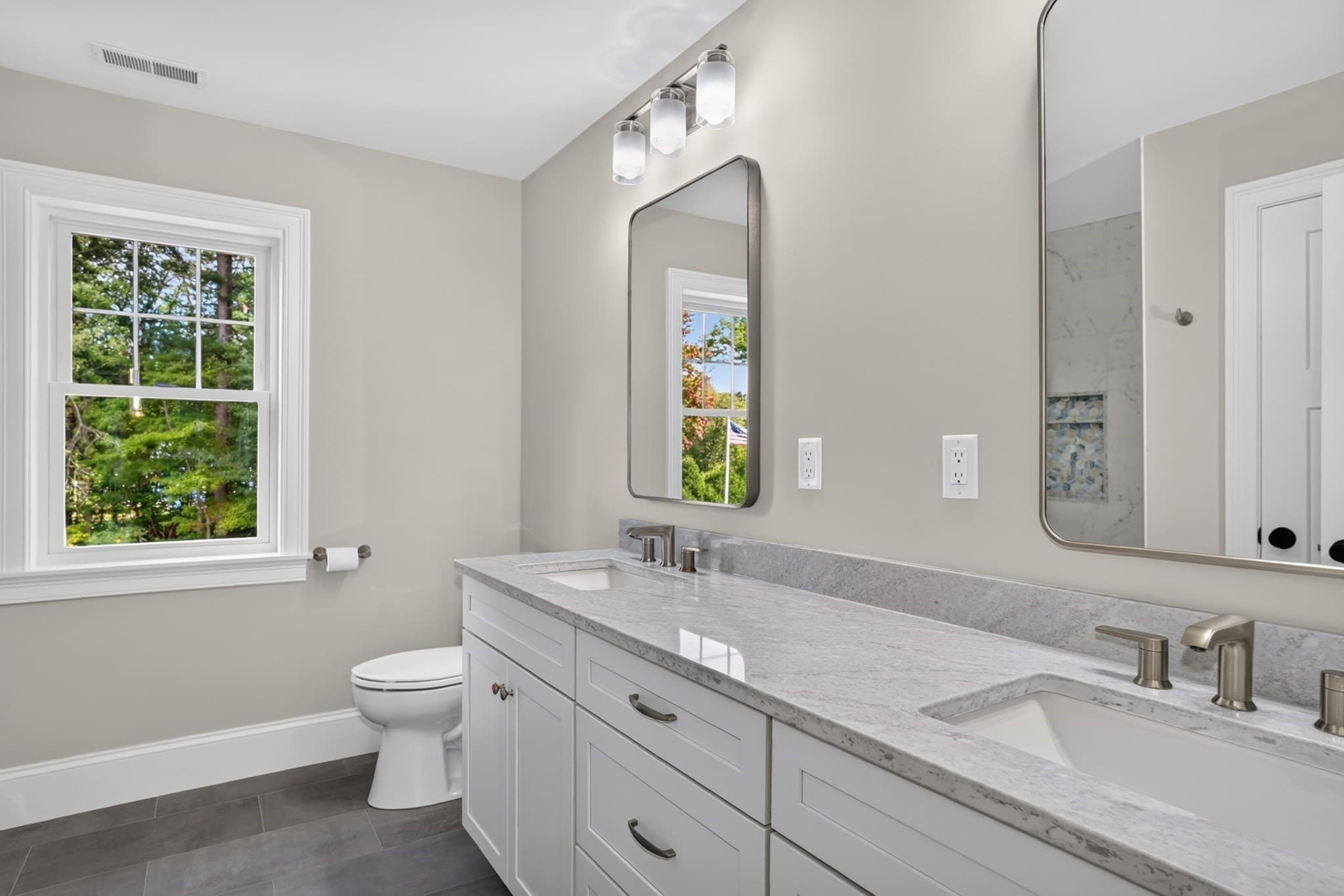 Single Family Residence at 233 Fox Hill Rd, Burlington MA 01803, Burlington, photo 25 of 42