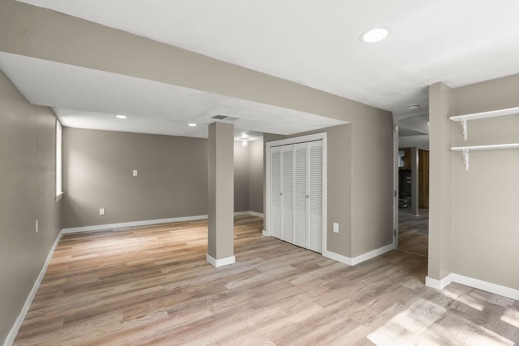 Single Family Residence at 10 Shangri La Blvd, Wareham MA 02538, Wareham, photo 27 of 42