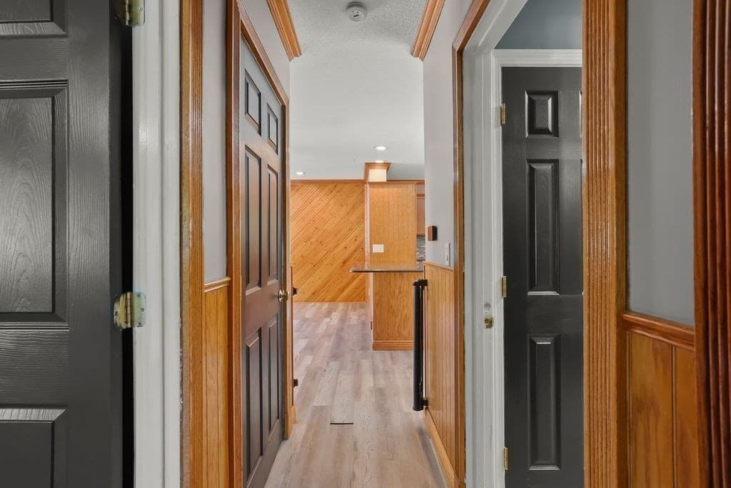 Single Family Residence at 10 Shangri La Blvd, Wareham MA 02538, Wareham, photo 12 of 42