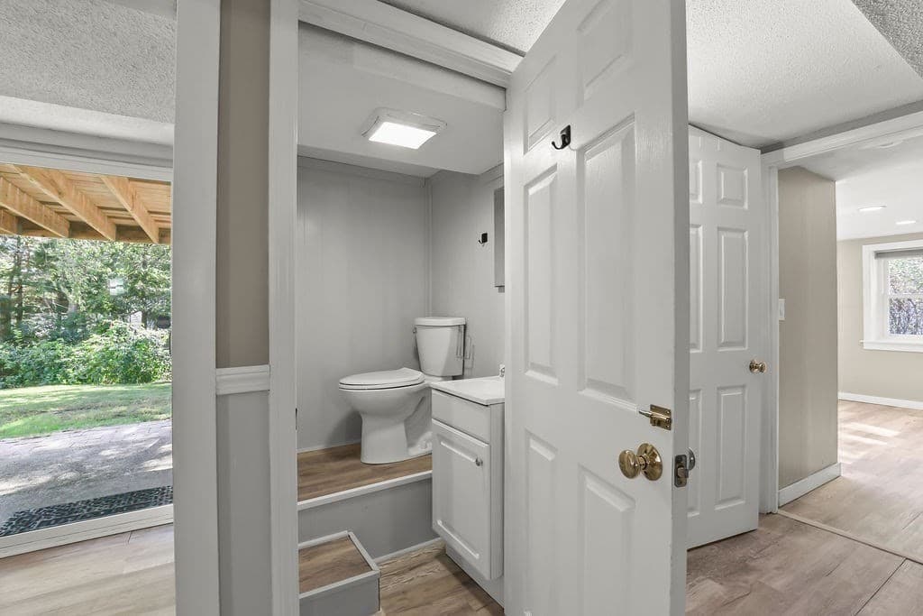 Single Family Residence at 10 Shangri La Blvd, Wareham MA 02538, Wareham, photo 29 of 42
