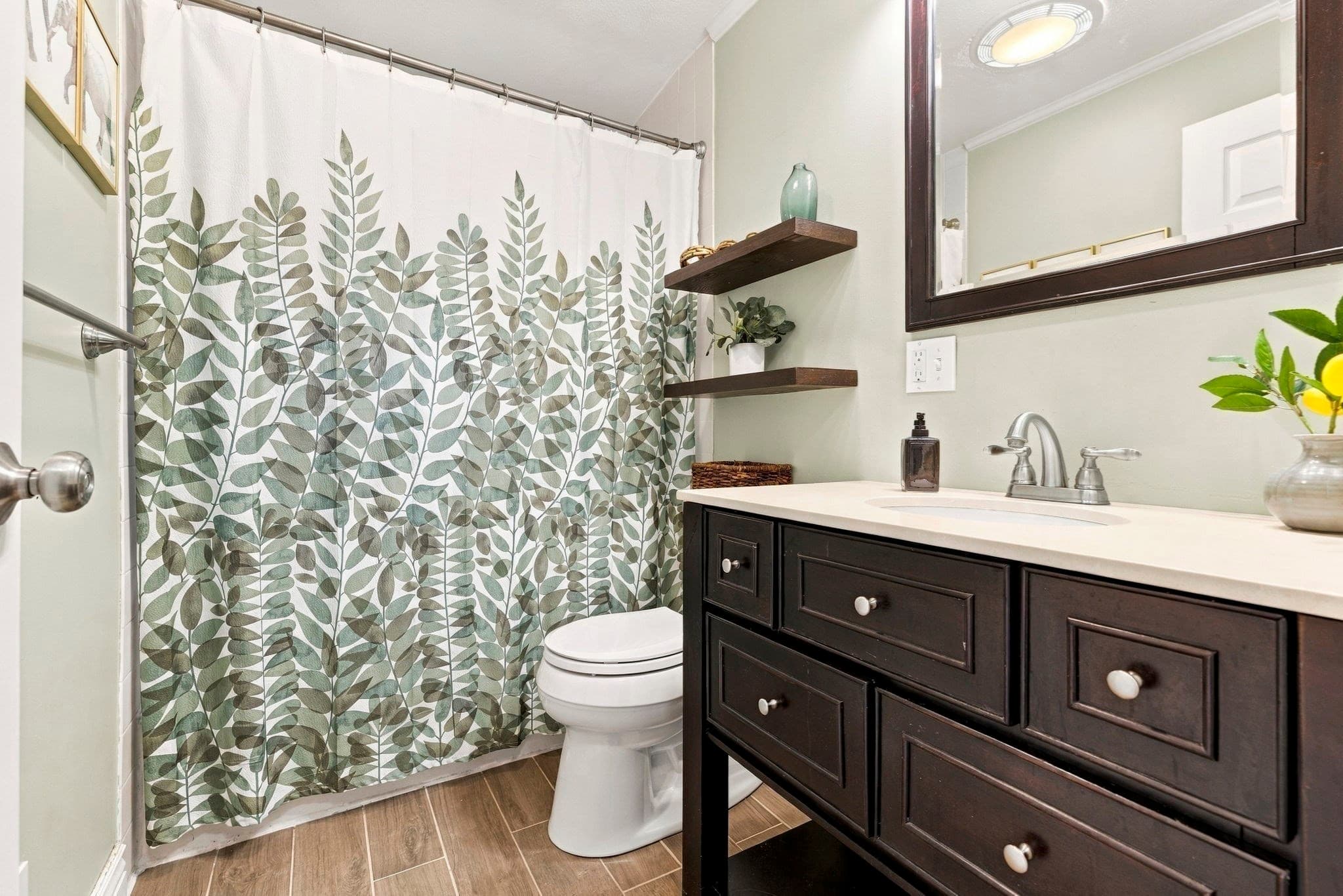 Single Family Residence at 3 Lantern Lane, Woburn MA 01801, Woburn, photo 15 of 27