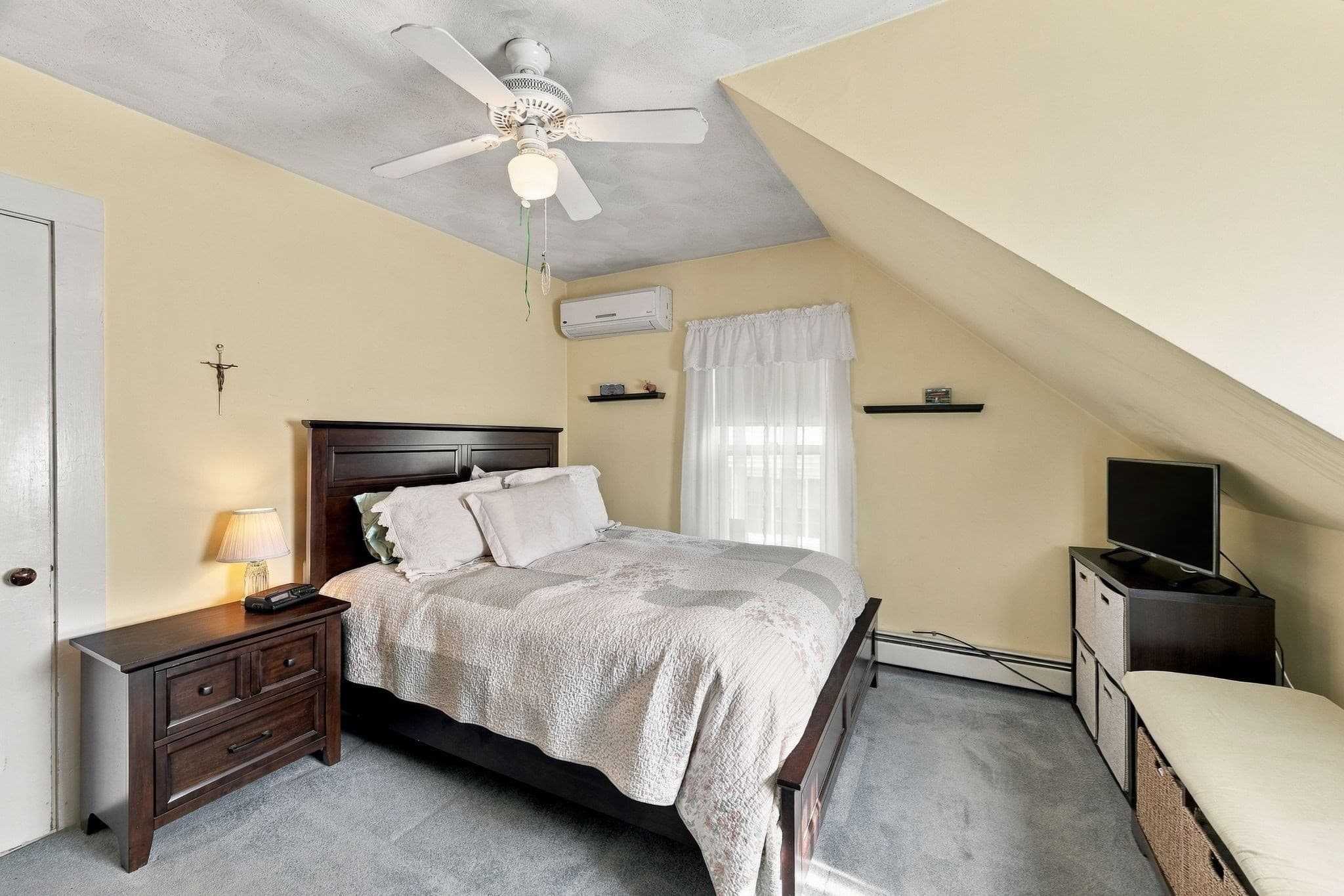 Single Family Residence at 16 Churchill Place, Lynn MA 01902, Lynn, photo 27 of 42