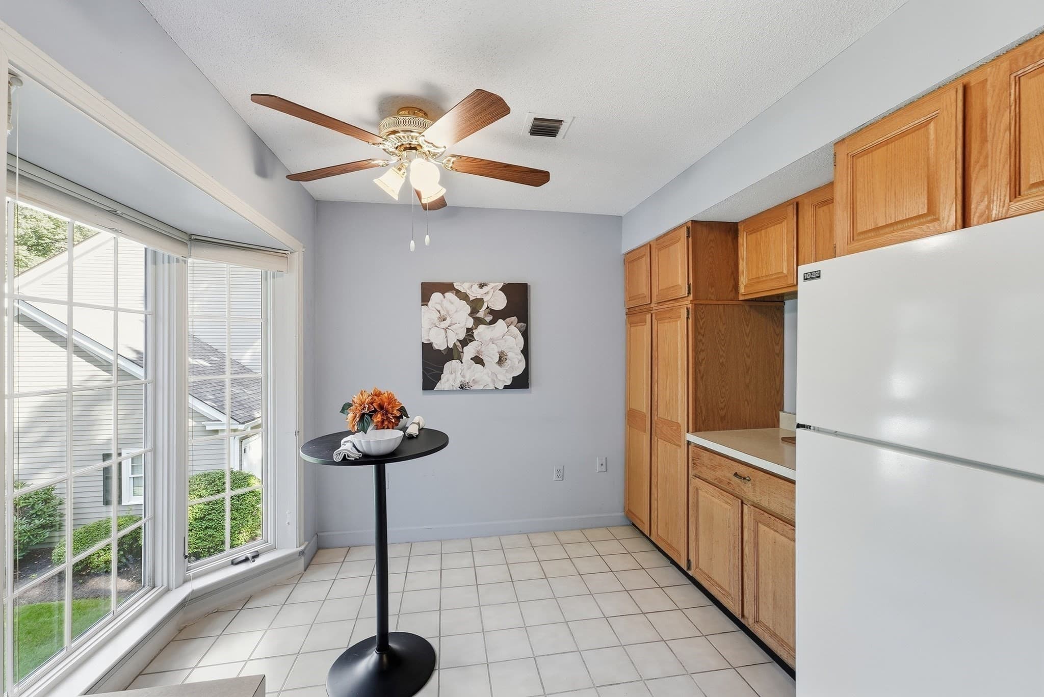 Condominium at 10 Windpath W # 10, West Springfield MA 01089, West Springfield, photo 13 of 42