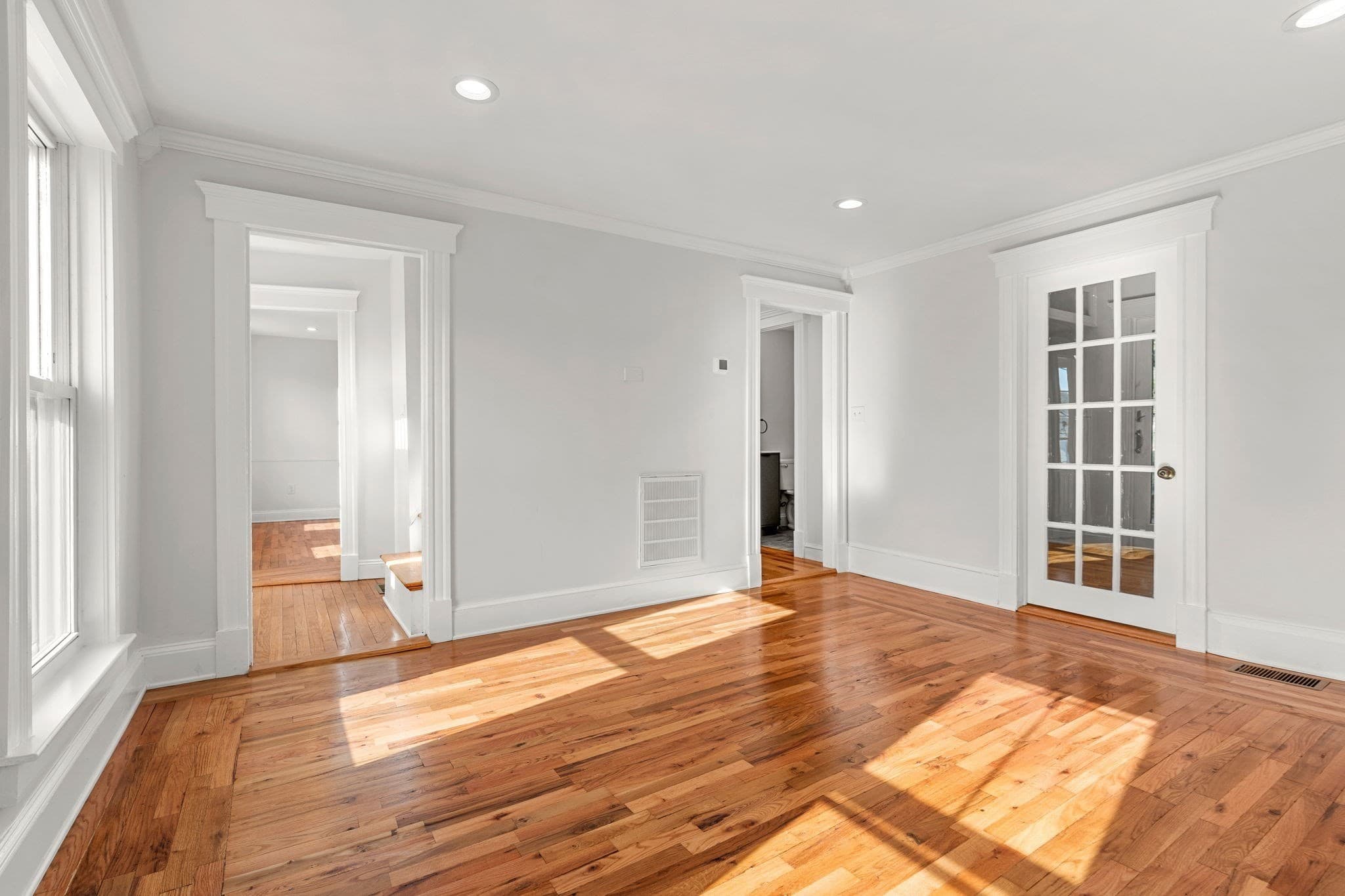 Single Family Residence at 17 Cottage Street, Marblehead MA 01945, Marblehead, photo 9 of 27