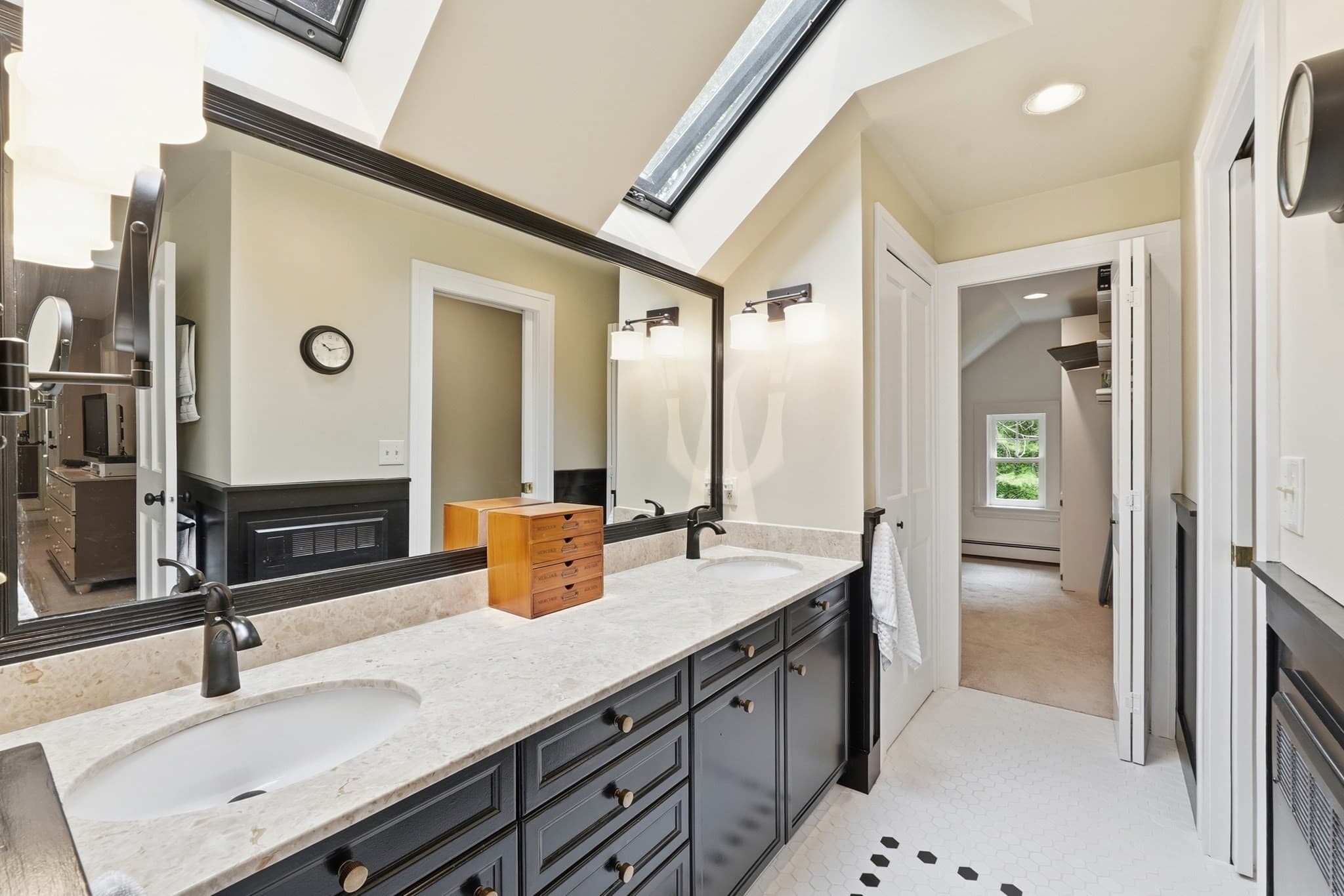 Single Family Residence at 18 Village Green Ln, Holden MA 01520, Holden, photo 27 of 41