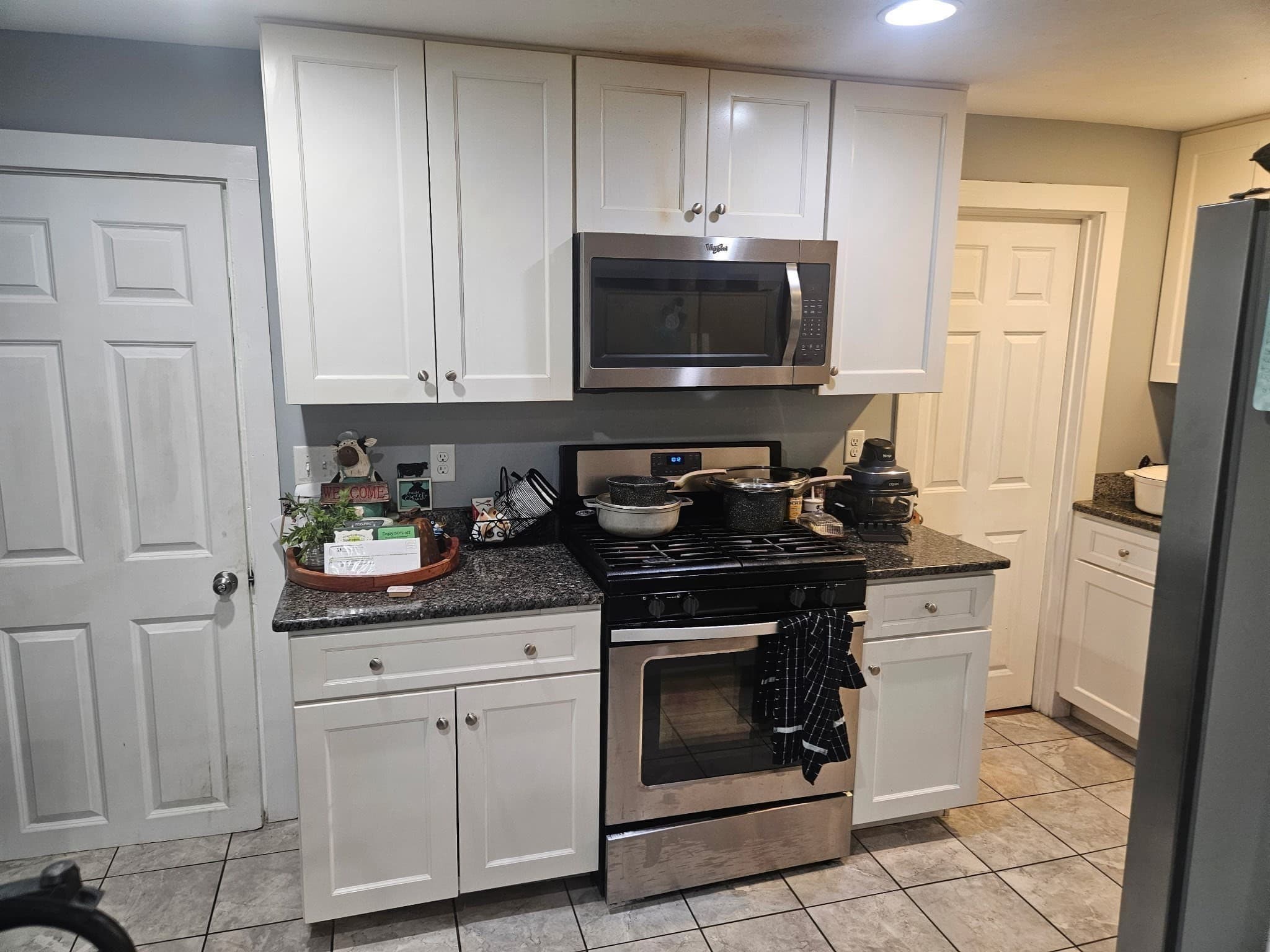 2 Family - 2 Units Up/Down at 205 Stackpole Street, Lowell MA 01852, Lowell, photo 6 of 31