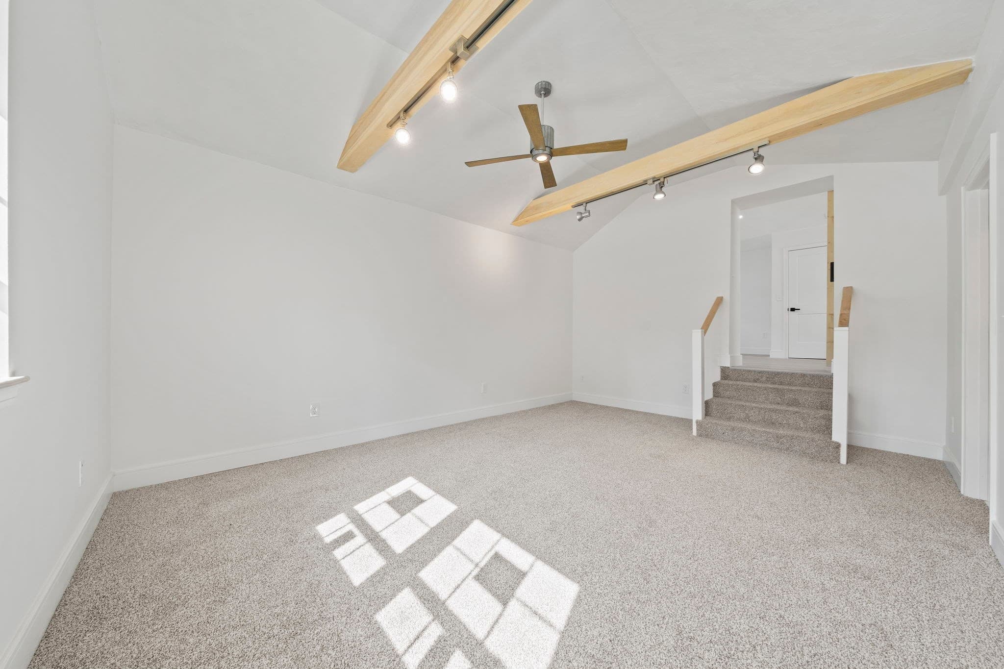 Single Family Residence at 186 Elm, Hanover MA 02339, Hanover, photo 17 of 35