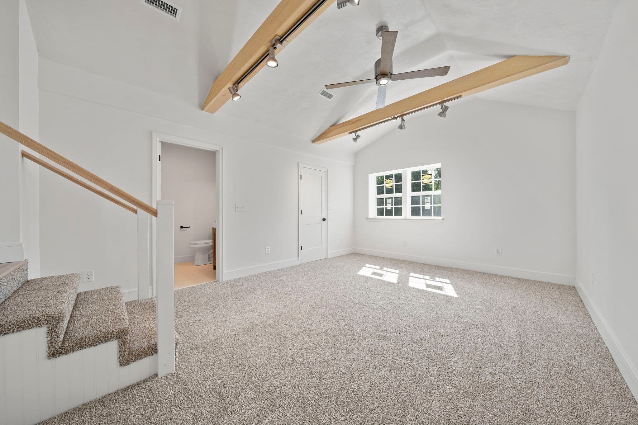 Single Family Residence at 186 Elm, Hanover MA 02339, Hanover, photo 16 of 35