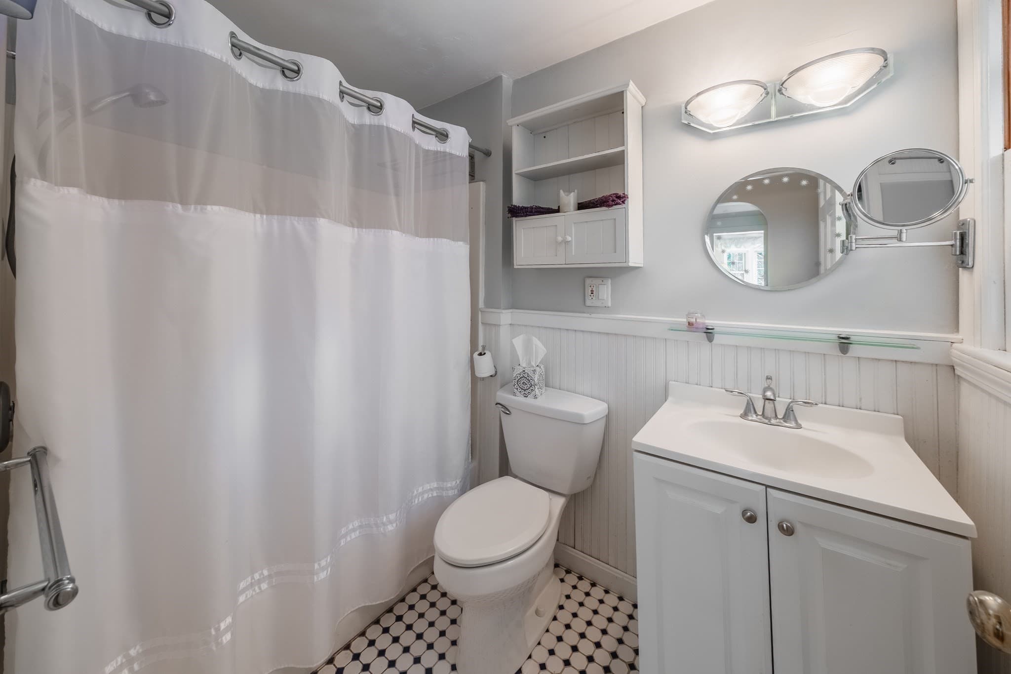 Single Family Residence at 102 Hunting Lane, Sherborn MA 01770, Sherborn, photo 13 of 17